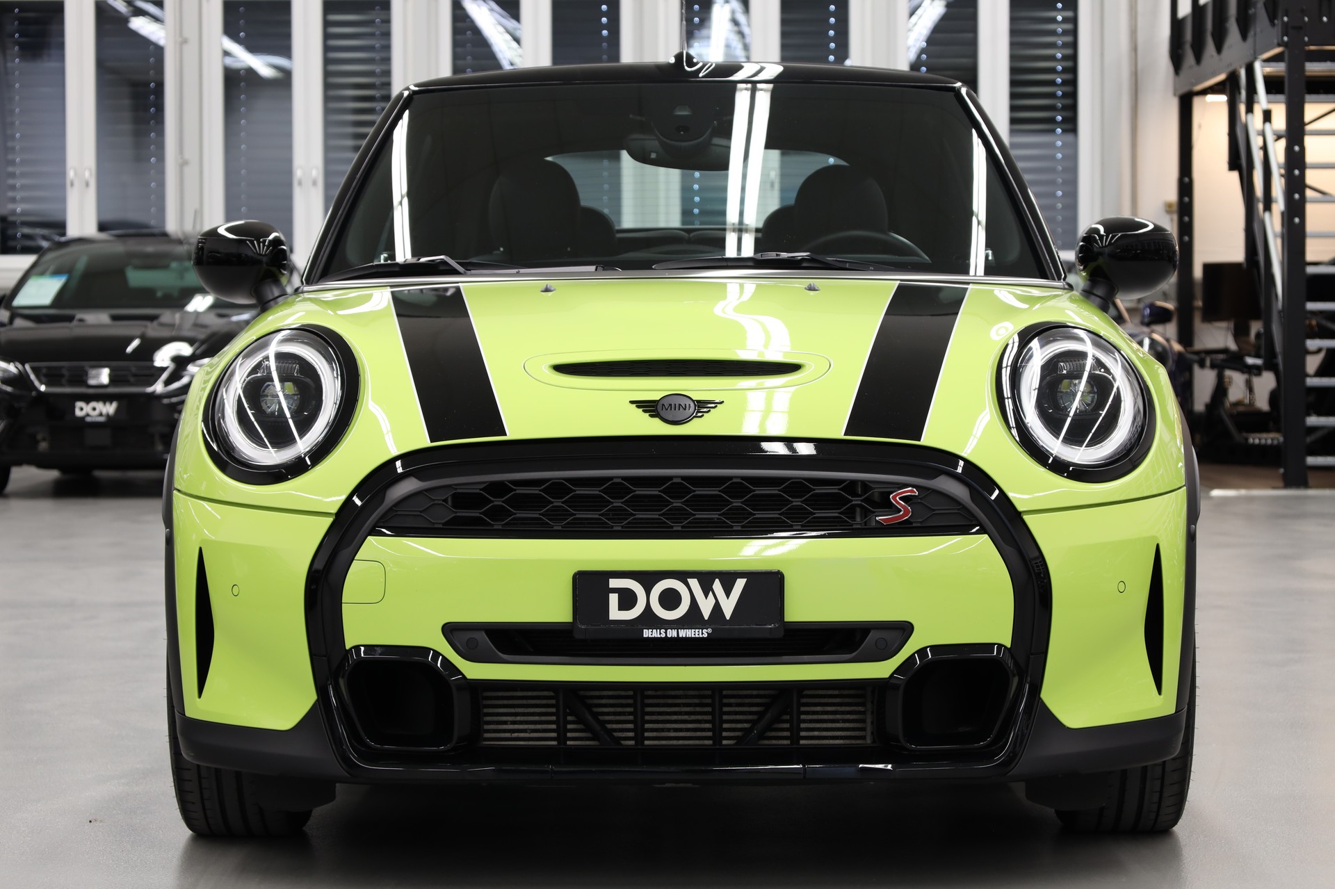 MINI Cabrio F57 2.0i Cooper S SDKG-showroom-element-3