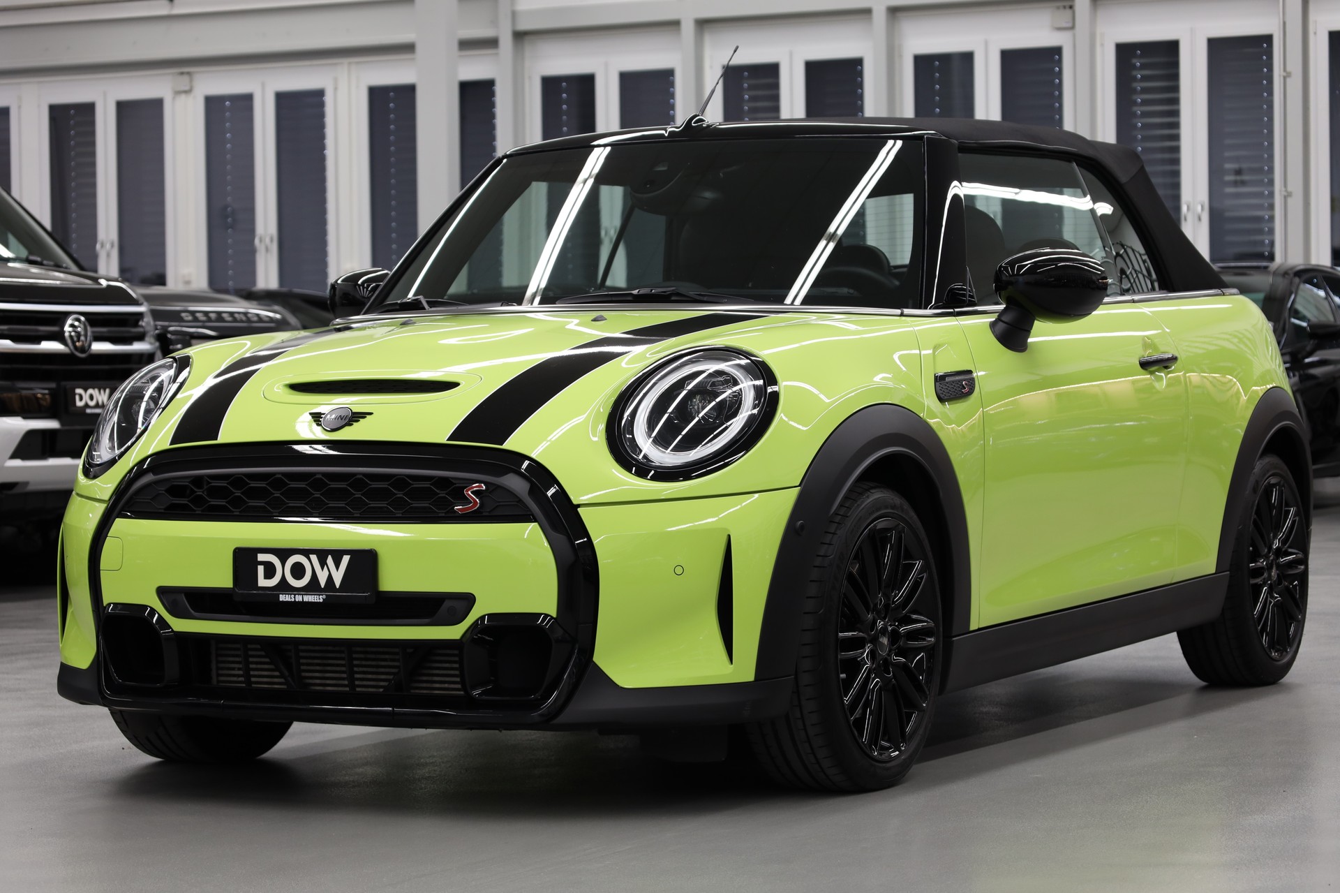 MINI Cabrio F57 2.0i Cooper S SDKG-showroom-element-2