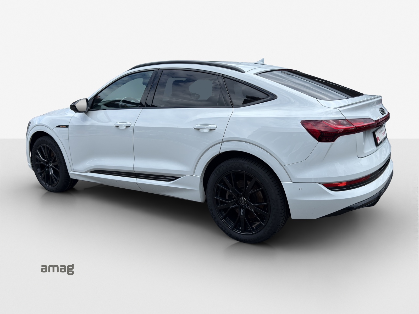 AUDI e-tron 50 Sportback S Line Attraction quattro-image-2