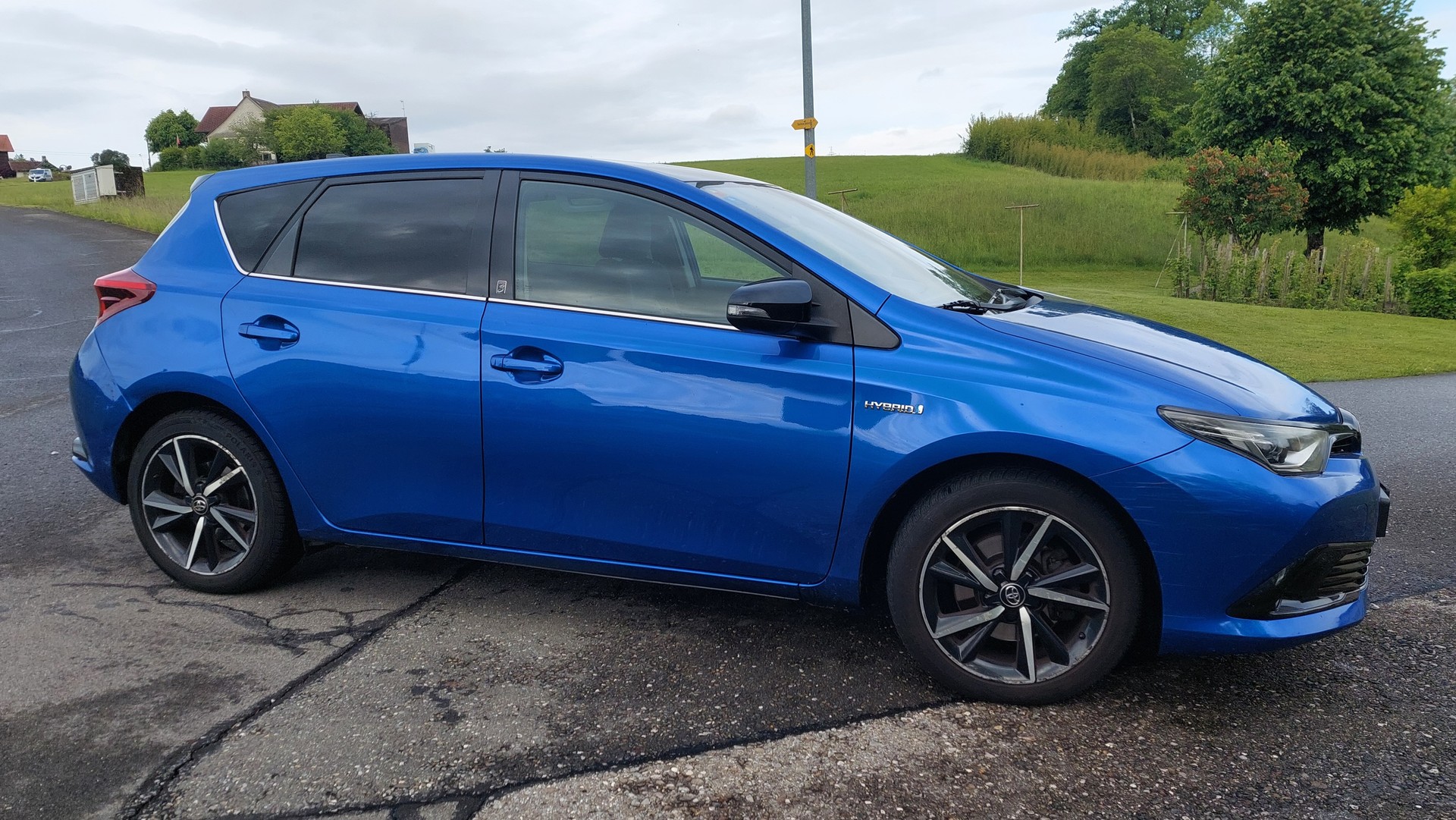 TOYOTA 1.8 HSD Limited-image-0
