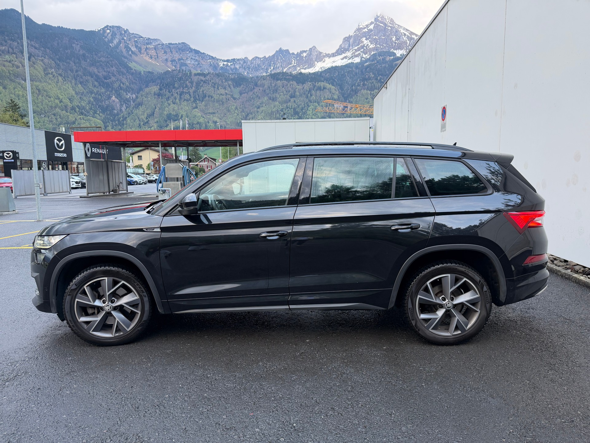 SKODA 2.0 TDI 200 Sportline DSG-image-1