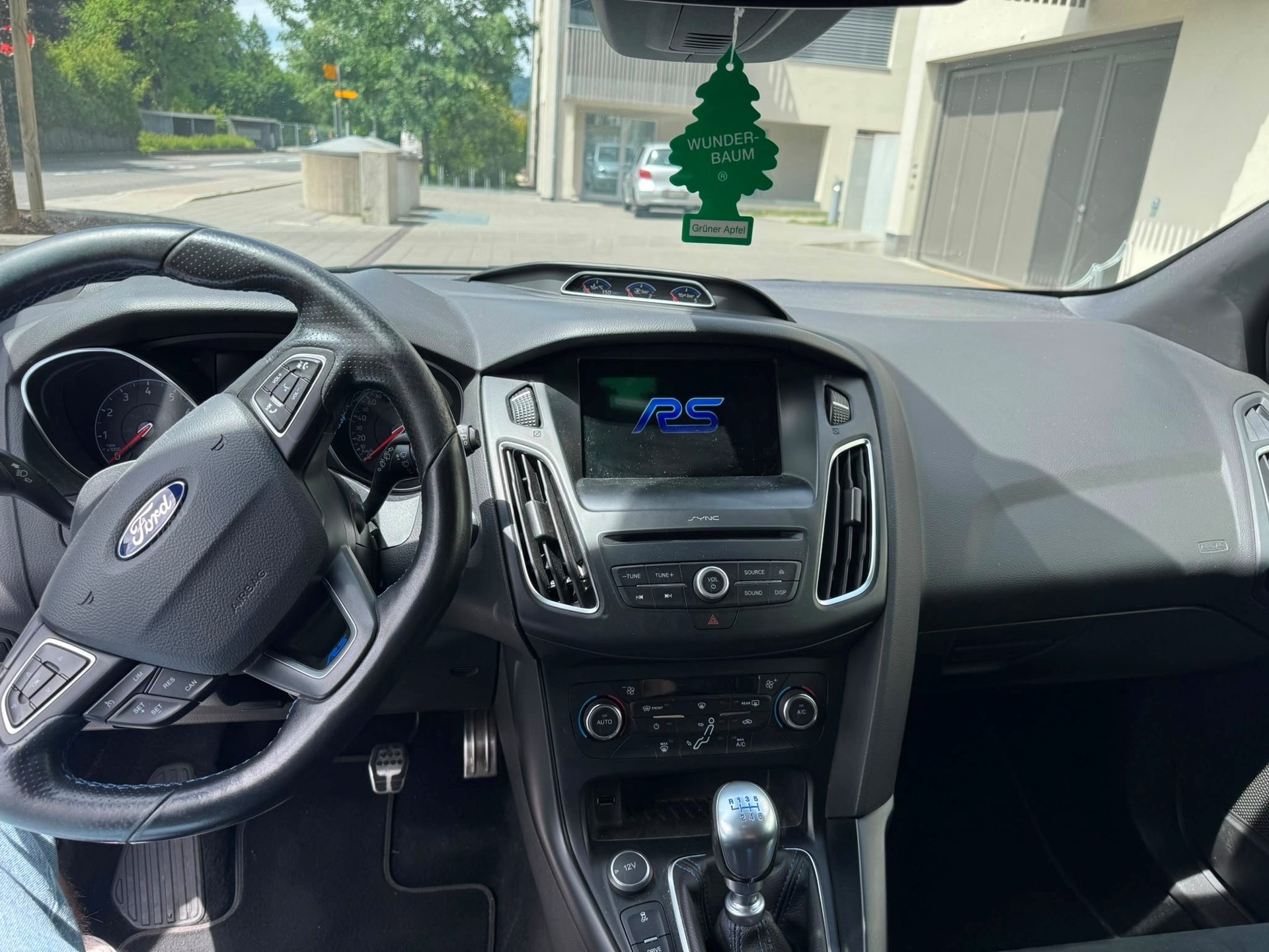 FORD Focus 2.3 EcoBoost RS AWD-image-5