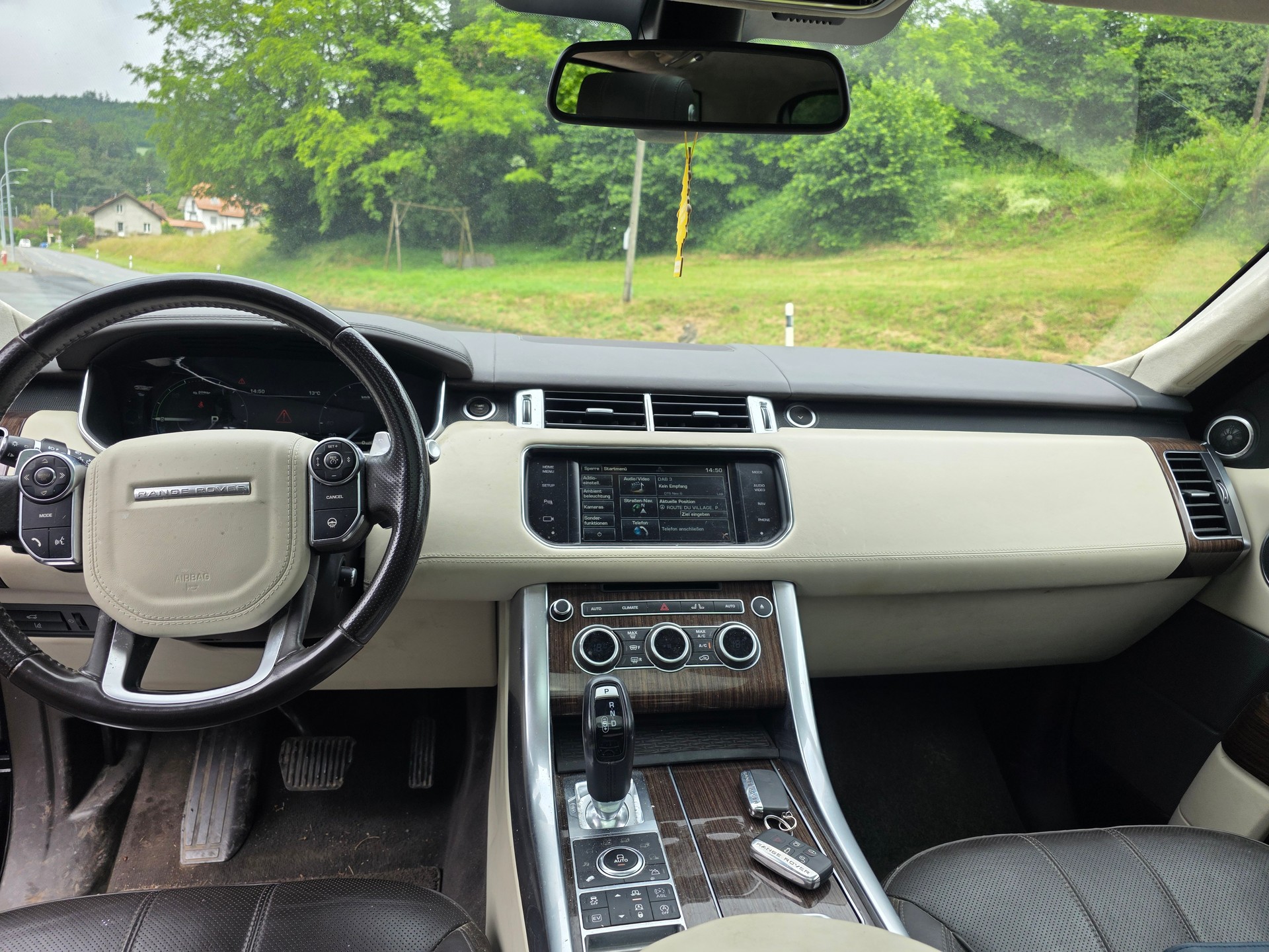 LAND ROVER Range Rover Sport 3.0 SDV6 Hybrid HSE Dynamic Aut.-image-8