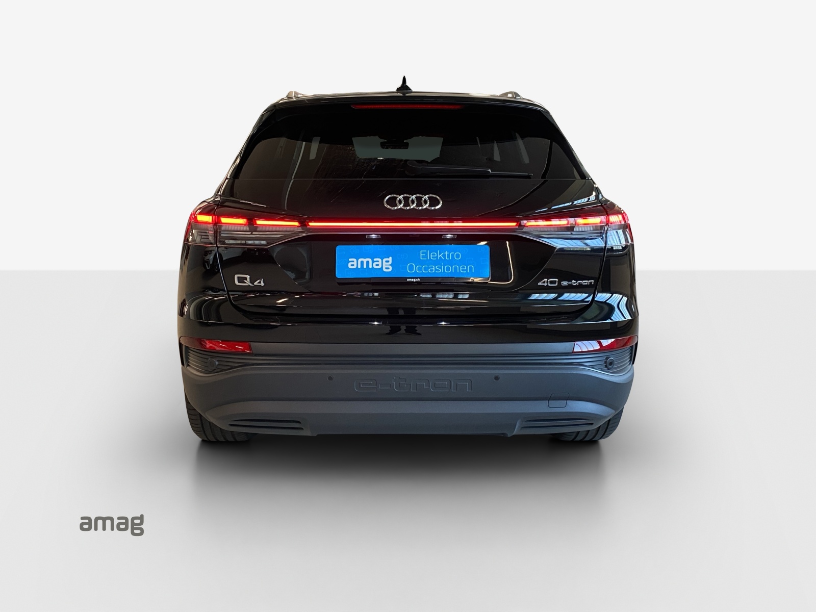 AUDI Q4 e-tron 40-image-4