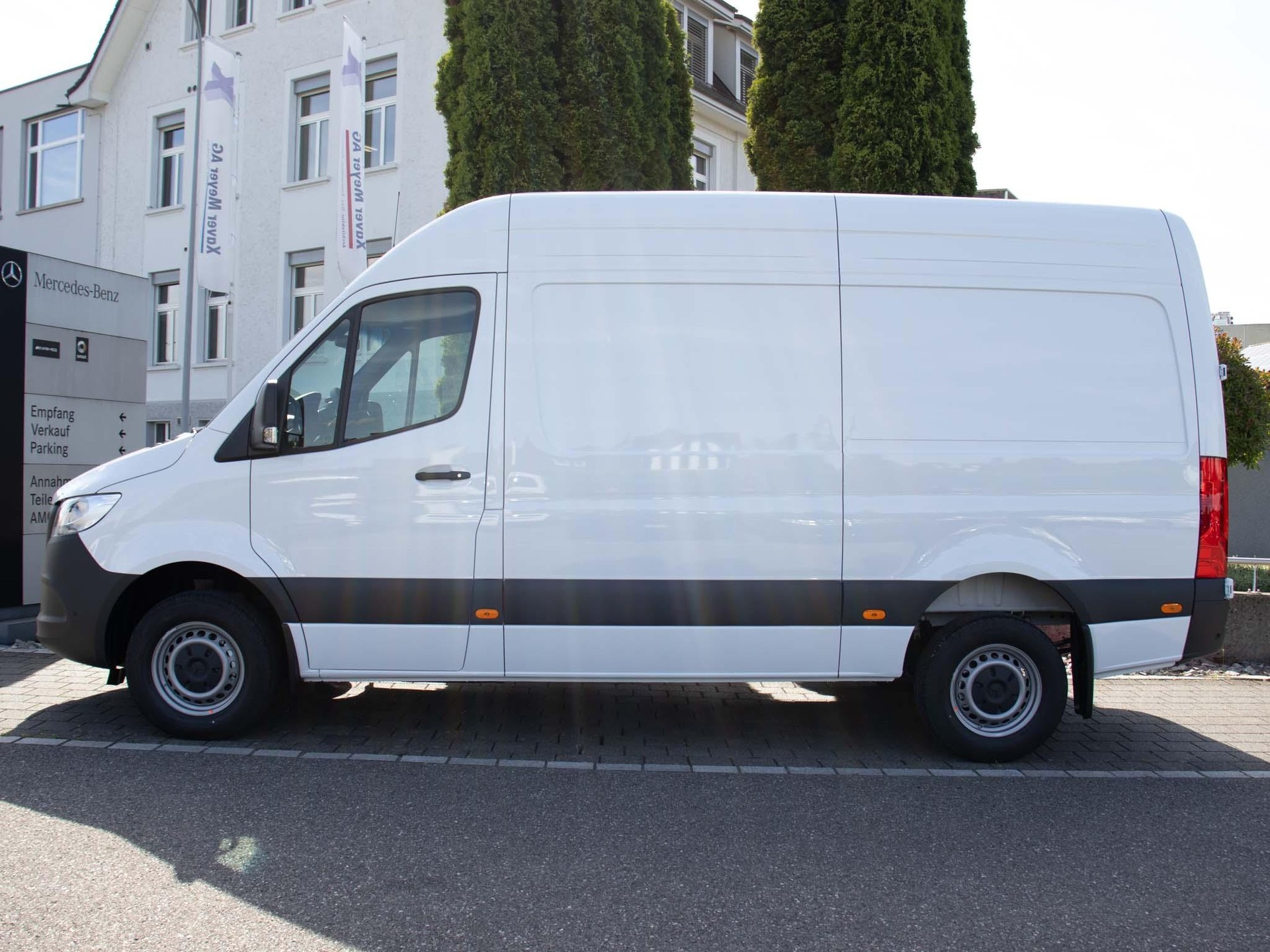 MERCEDES-BENZ Sprinter 317 CDI Kasten PRO Hochdach Standard-image-1