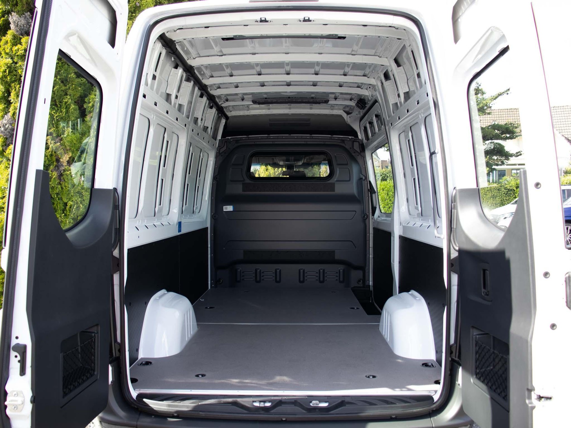 MERCEDES-BENZ Sprinter 317 CDI Kasten PRO Hochdach Standard-image-11