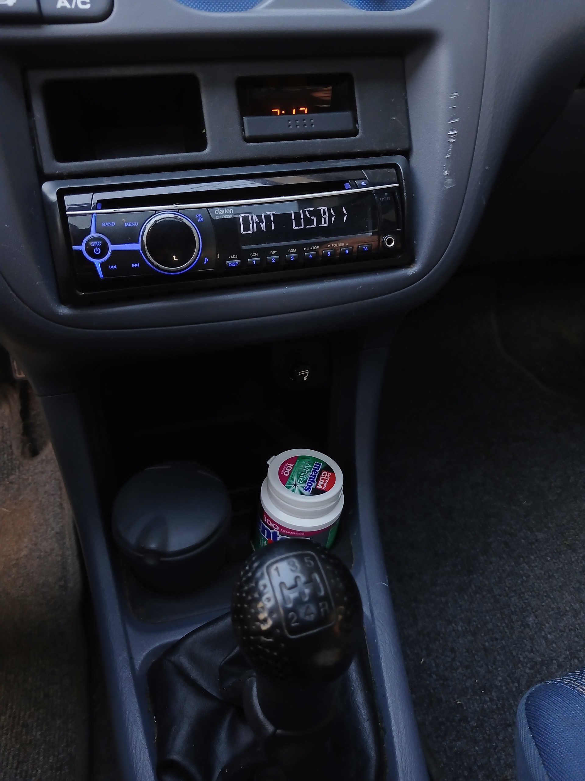 HONDA HR-V 1.6i 4WD VTEC Sport-image-6