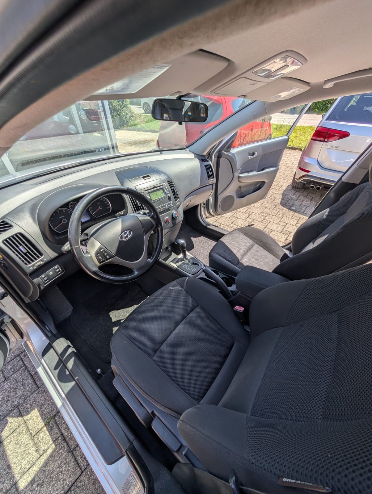 HYUNDAI i30 Wagon 1.6 Style Automatic-image-5