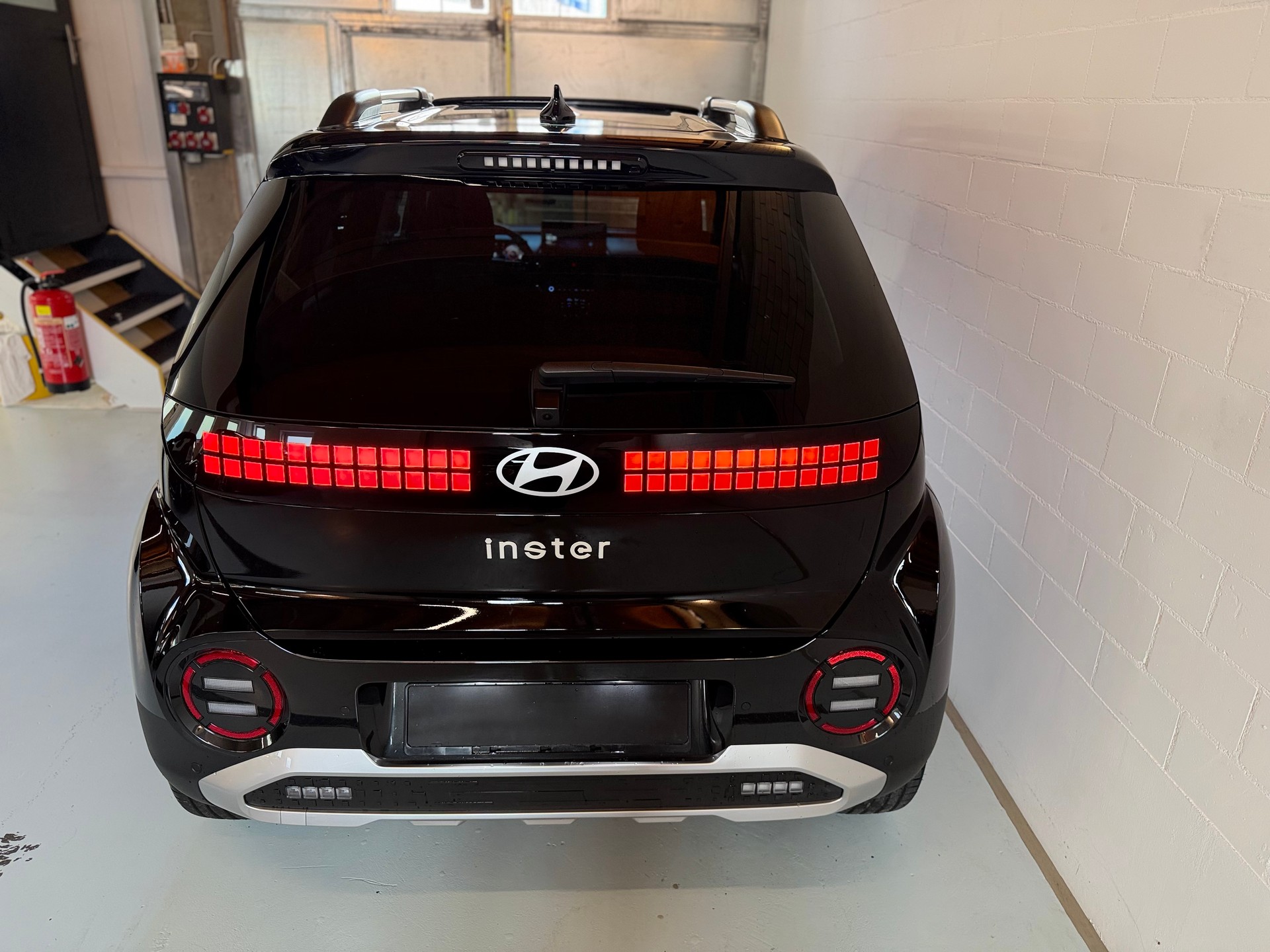 HYUNDAI Inster 49kWh Vertex-image-6