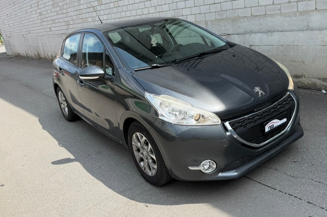 PEUGEOT 208 1.2 VTI Active - AHK-image-1