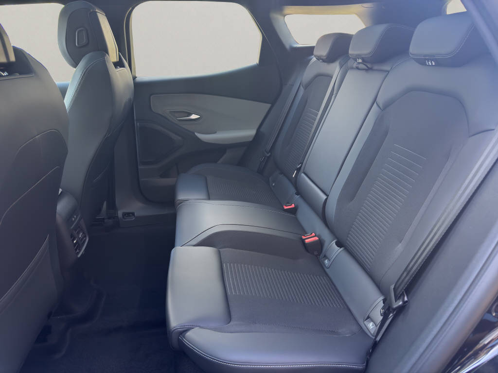 FORD Explorer Extended Range Premium AWD 0.99% Leasing-image-10