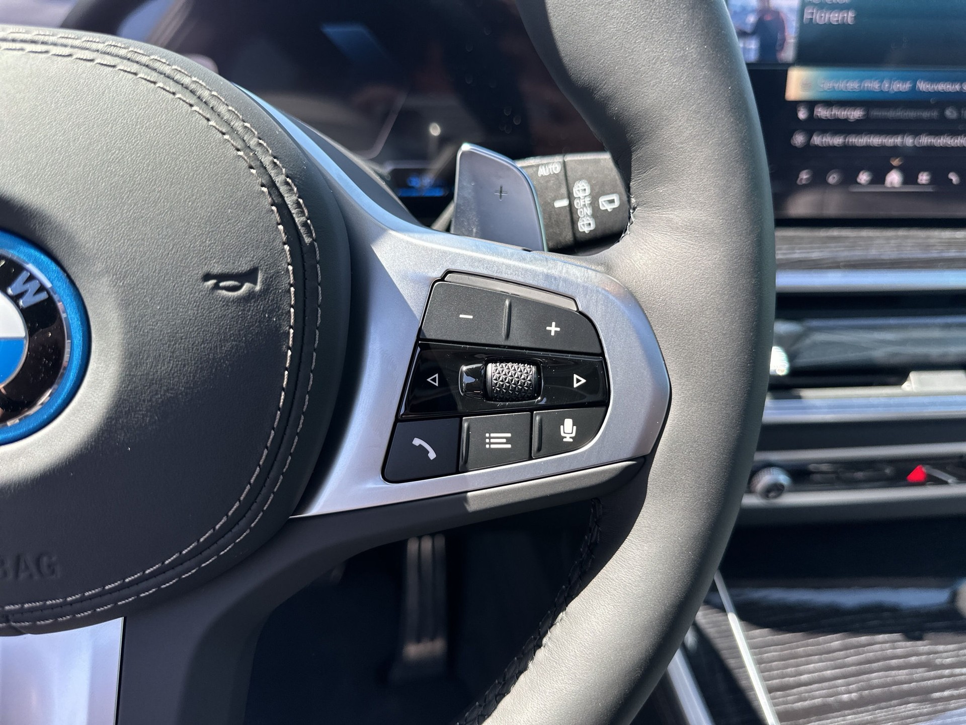 BMW X5 xDrive 50e M Sport Pro Steptronic-image-14