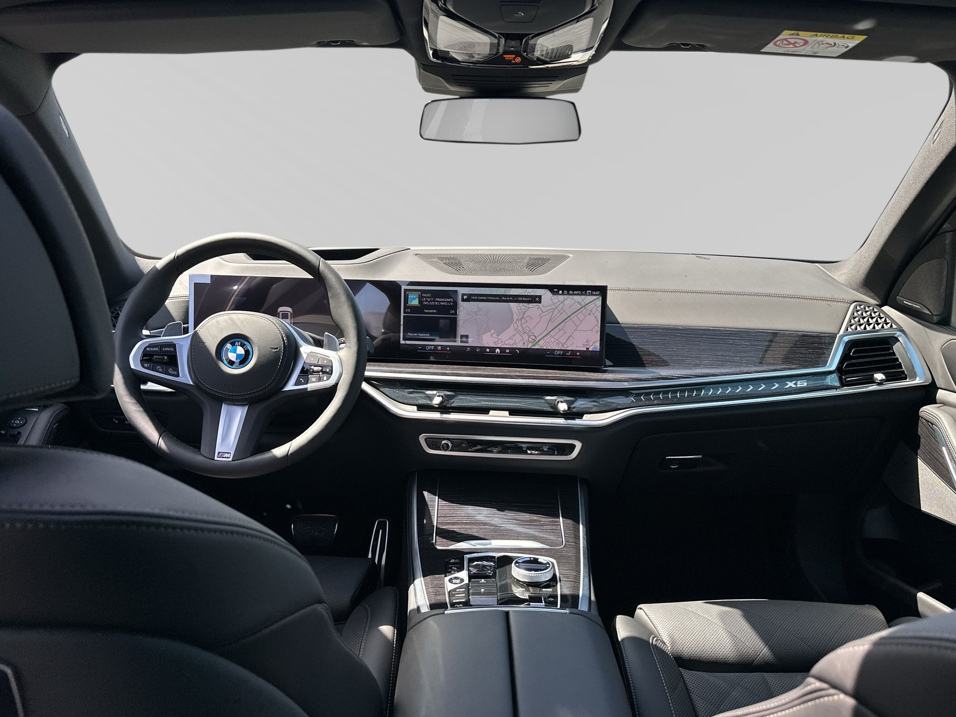 BMW X5 xDrive 50e M Sport Pro Steptronic-image-5