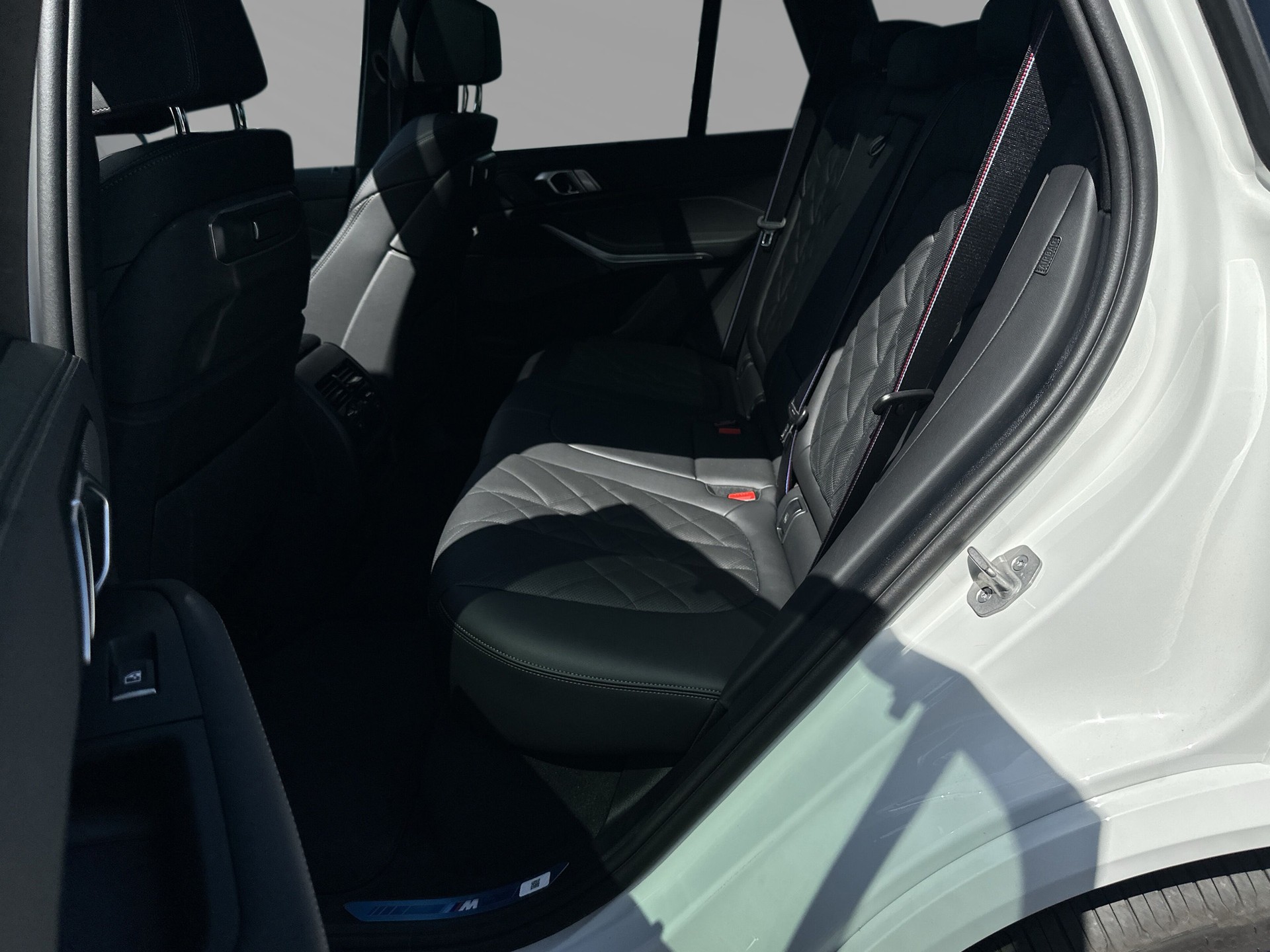BMW X5 xDrive 50e M Sport Pro Steptronic-image-6