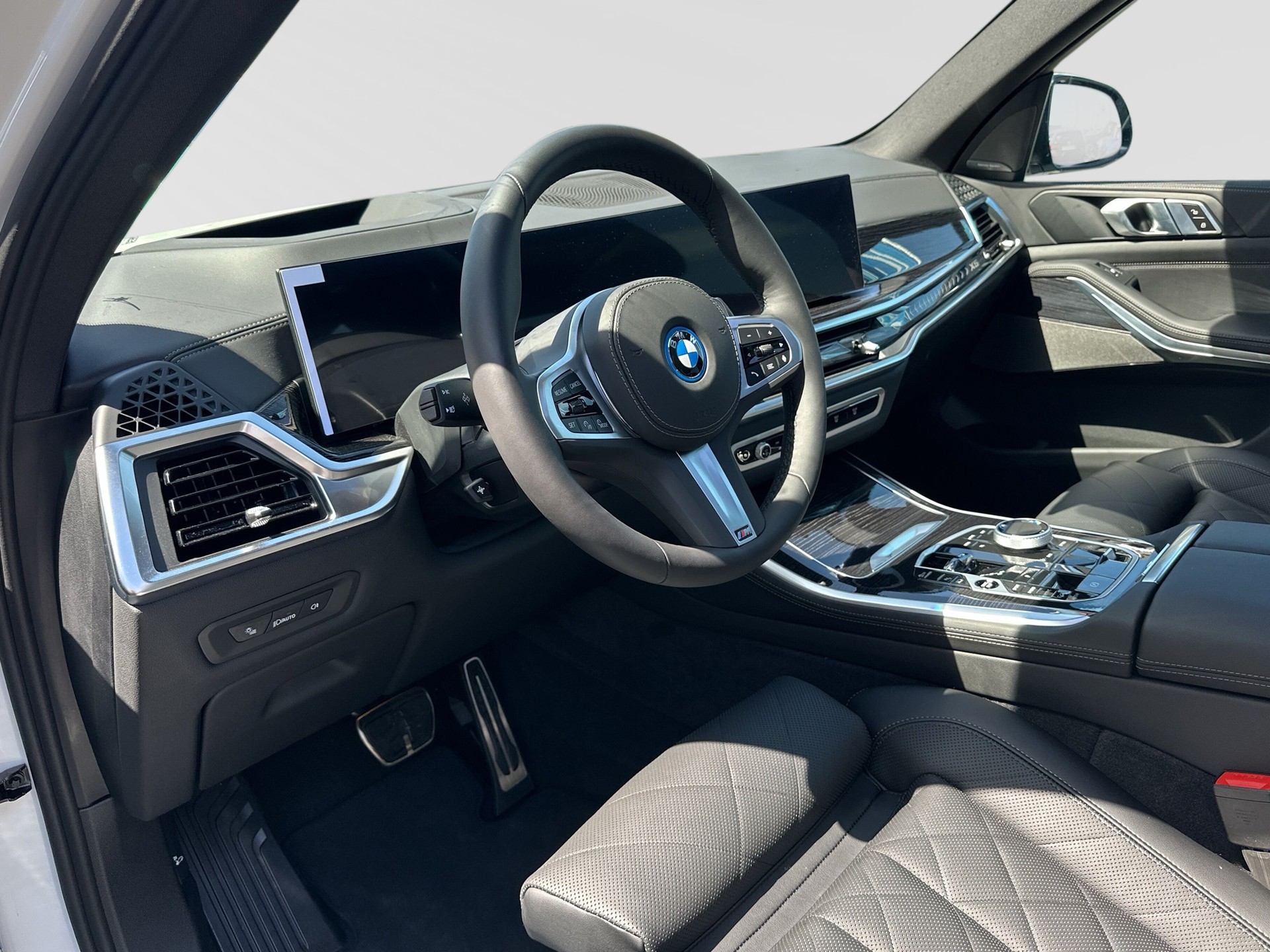 BMW X5 xDrive 50e M Sport Pro Steptronic-image-3