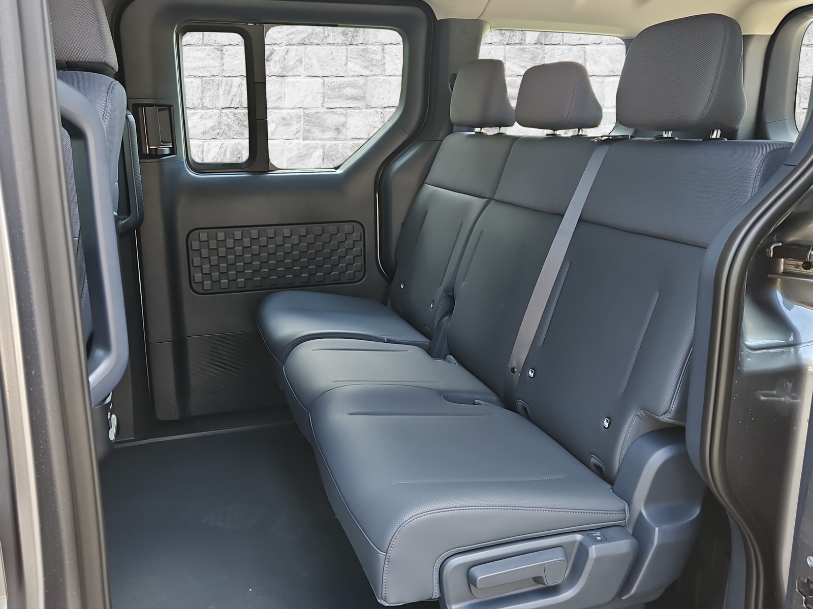 KIA PV5 Passenger 51.5 kWh Elite-image-7