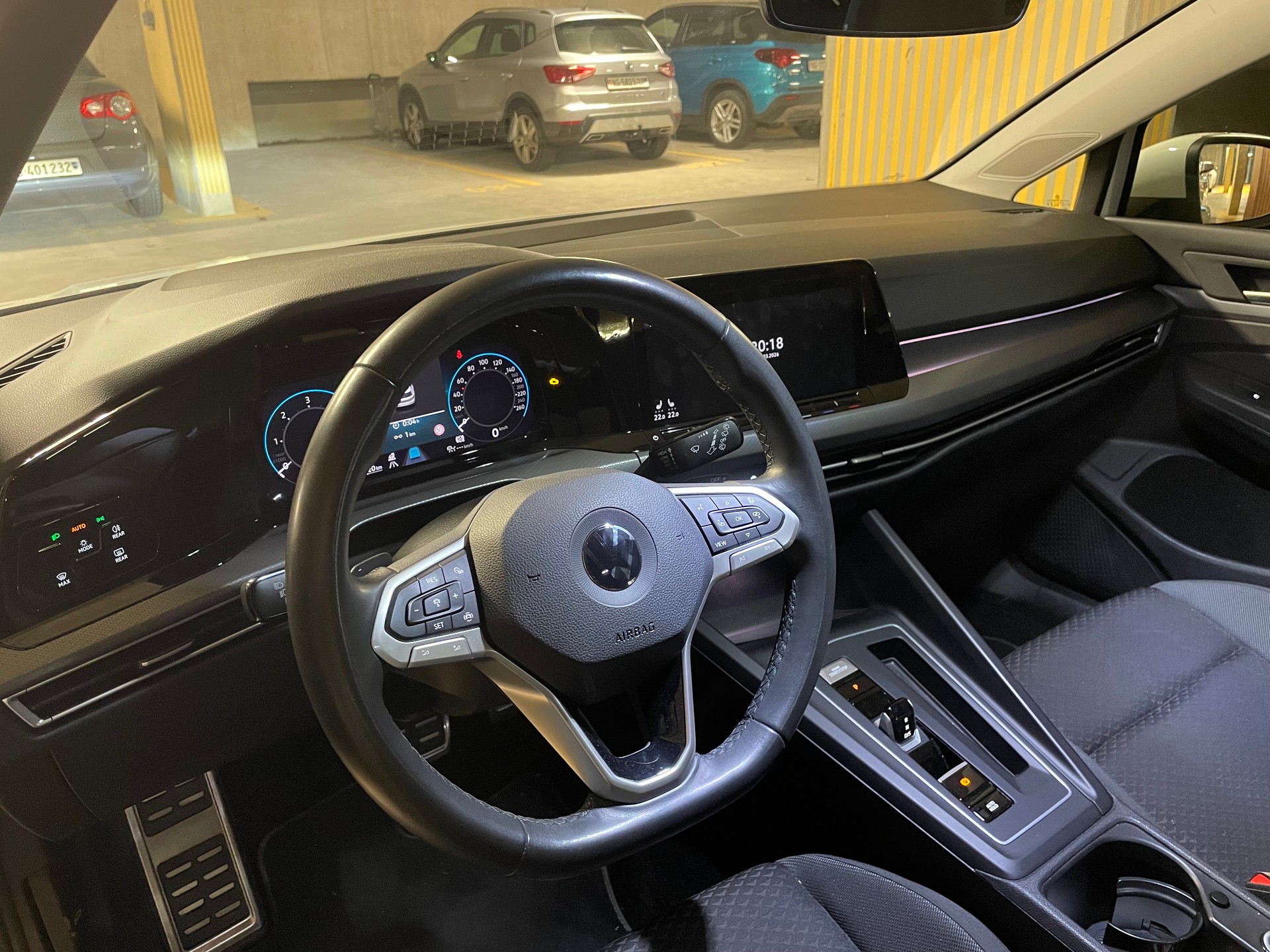 VW 2.0 TDI Active DSG-image-2