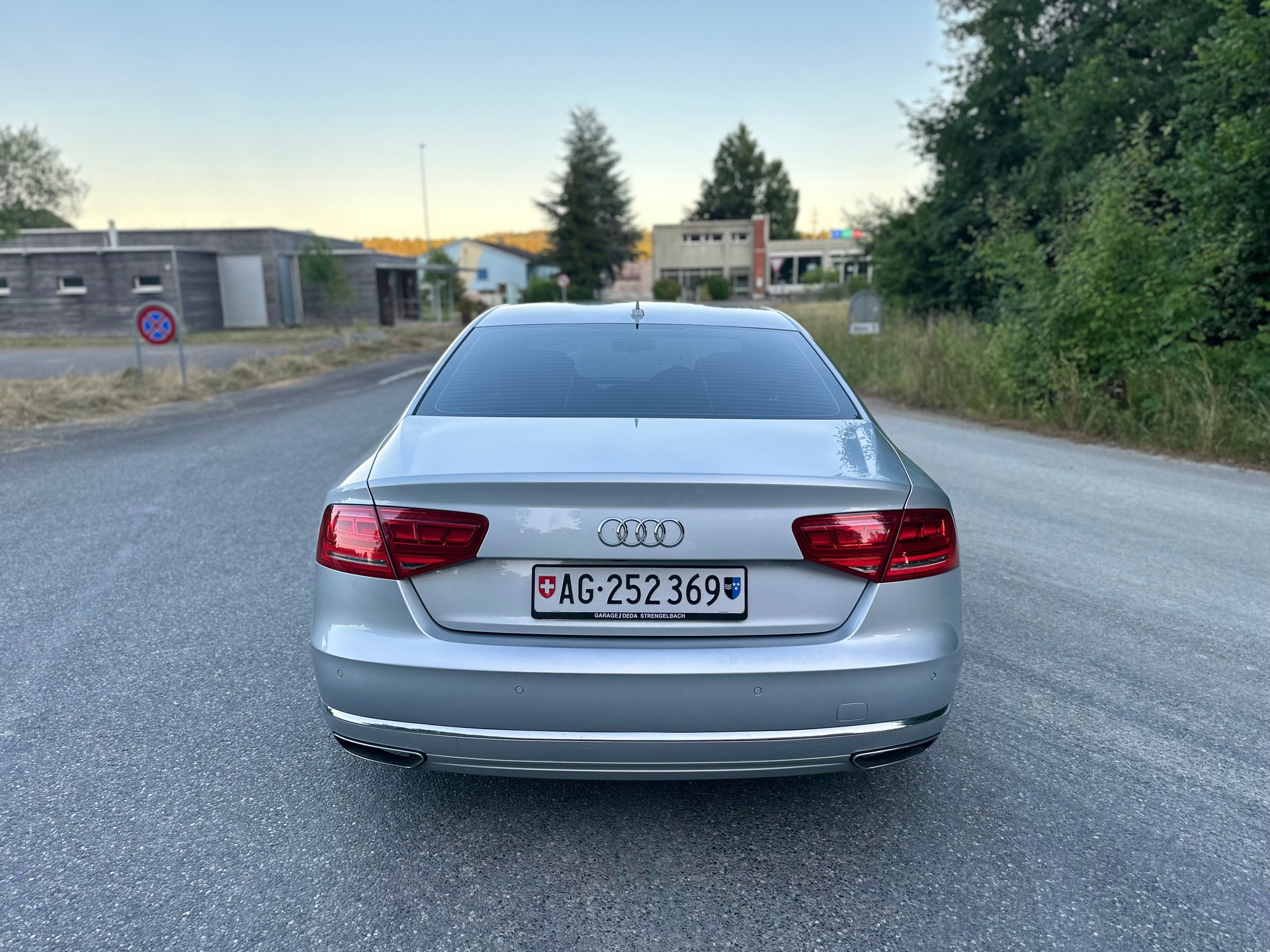 AUDI A8 4.2 TDI quattro tiptronic-image-4