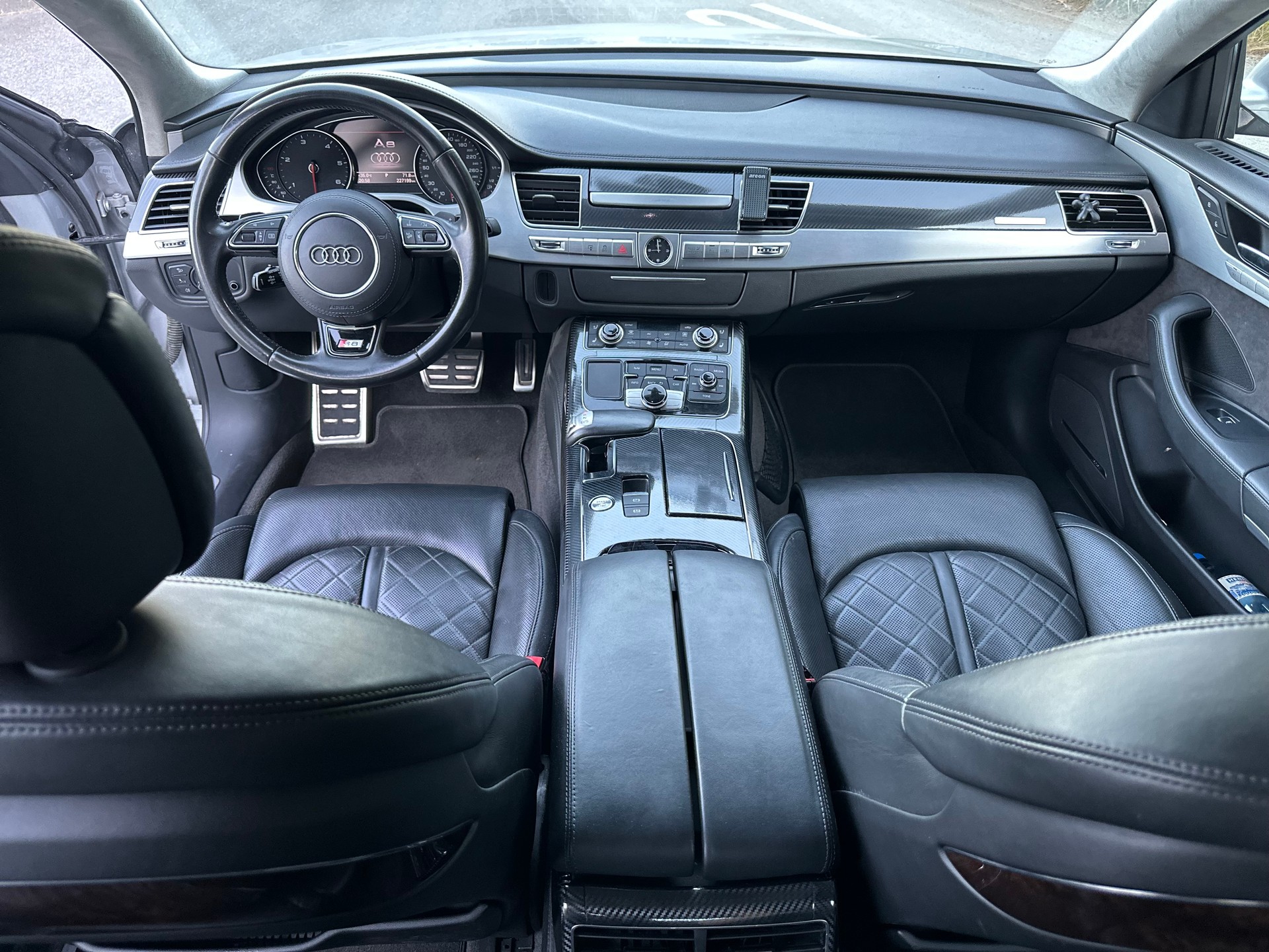 AUDI A8 4.2 TDI quattro tiptronic-image-5