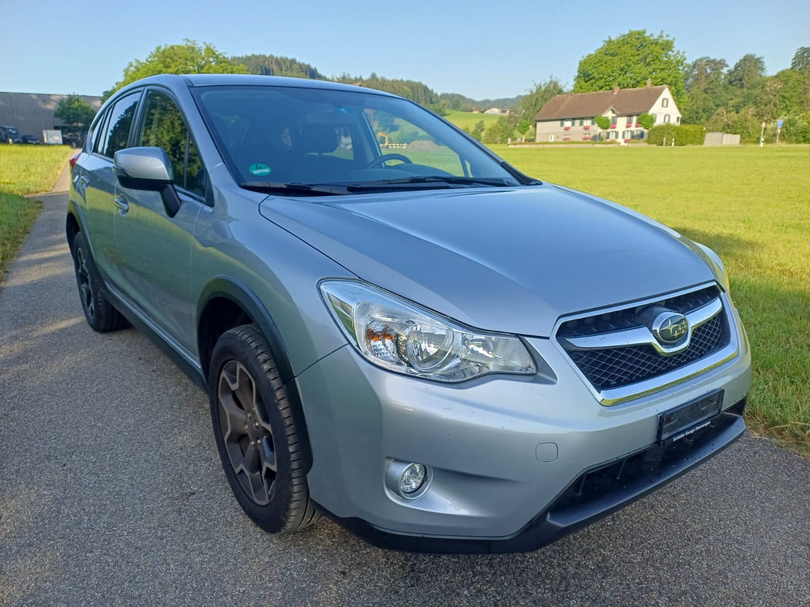 SUBARU XV 2.0 Swiss Two AWD CVT-image-1