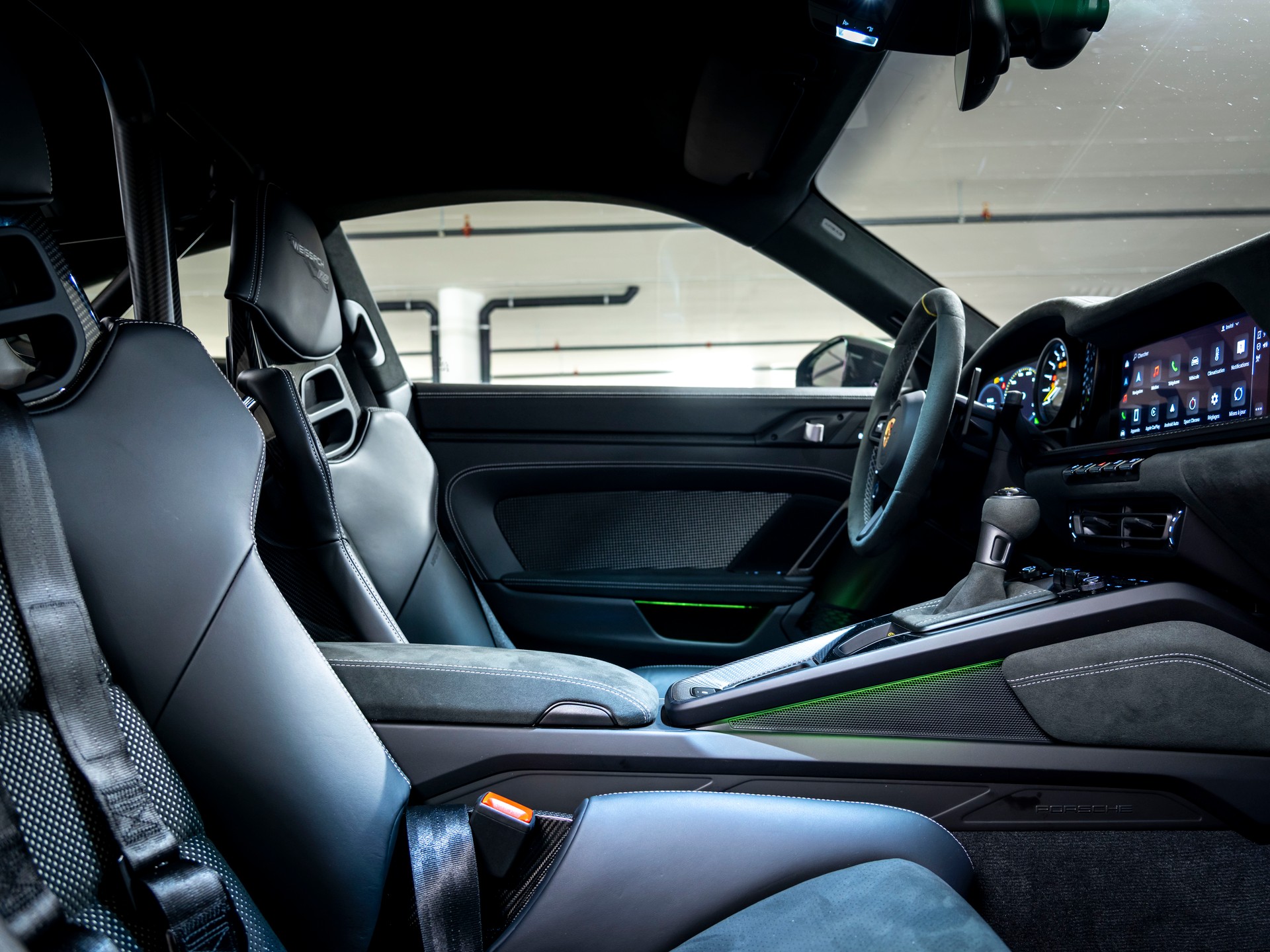 PORSCHE 911 GT3 RS-image-23