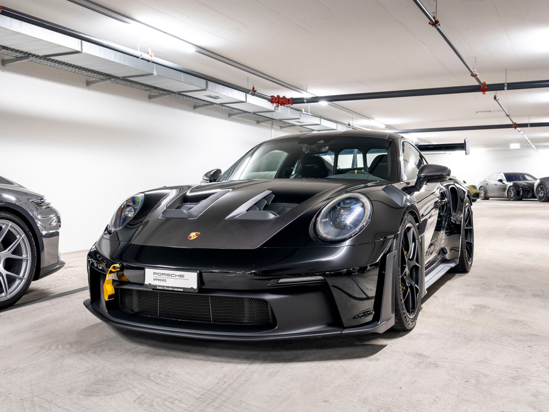 PORSCHE 911 GT3 RS-image-0