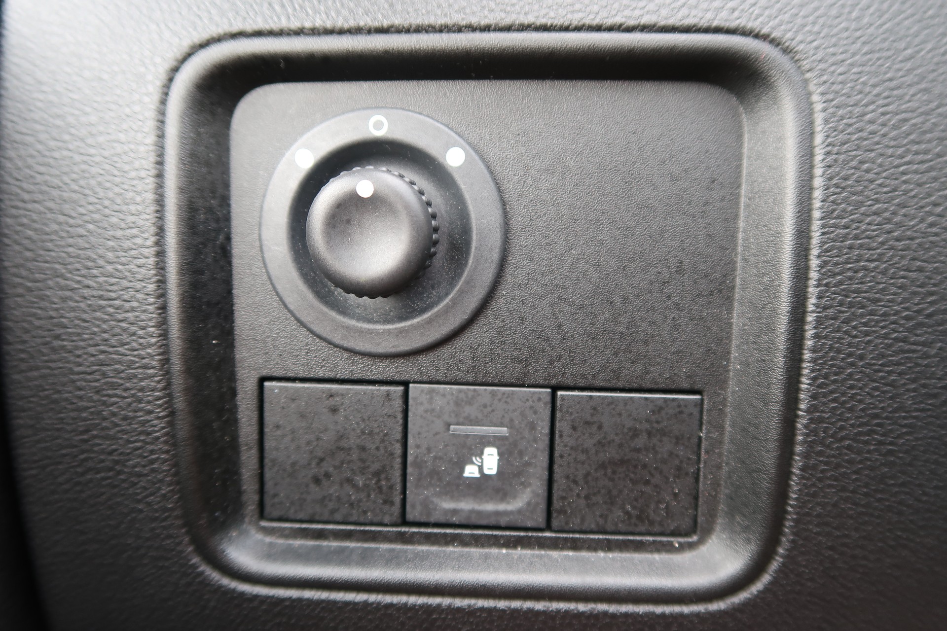 DACIA Duster TCe 150 Extreme EDC 4x2-image-14