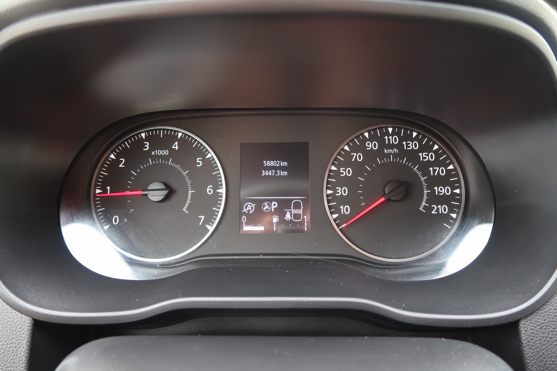 DACIA Duster TCe 150 Extreme EDC 4x2-image-15