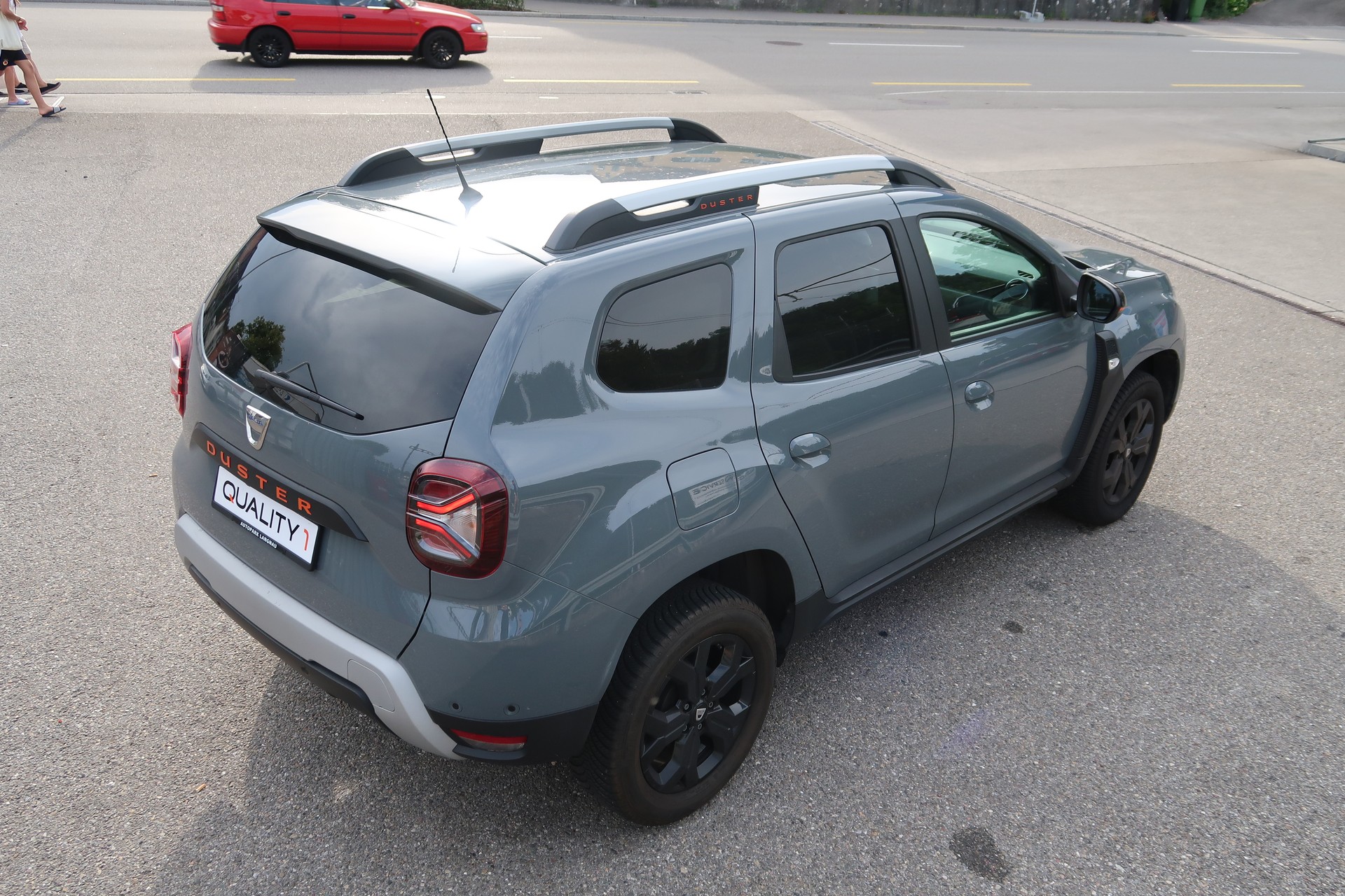 DACIA Duster TCe 150 Extreme EDC 4x2-image-4
