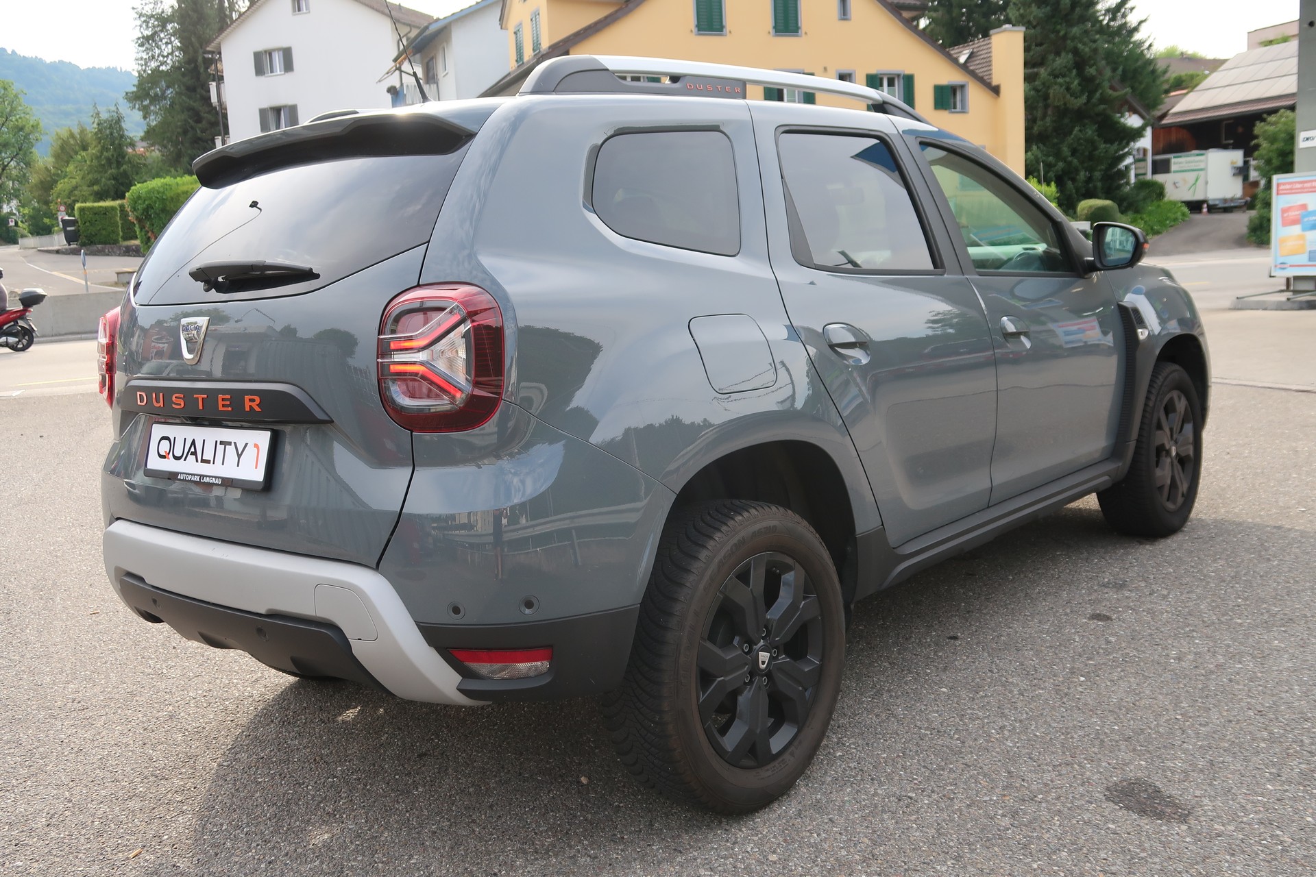 DACIA Duster TCe 150 Extreme EDC 4x2-image-3