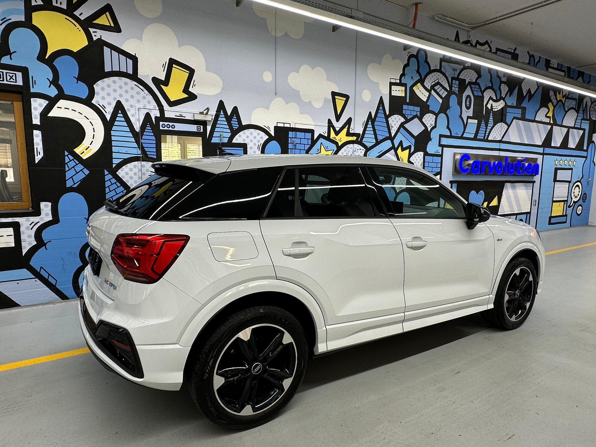 AUDI Q2 35 TFSI S line S-tronic-image-3
