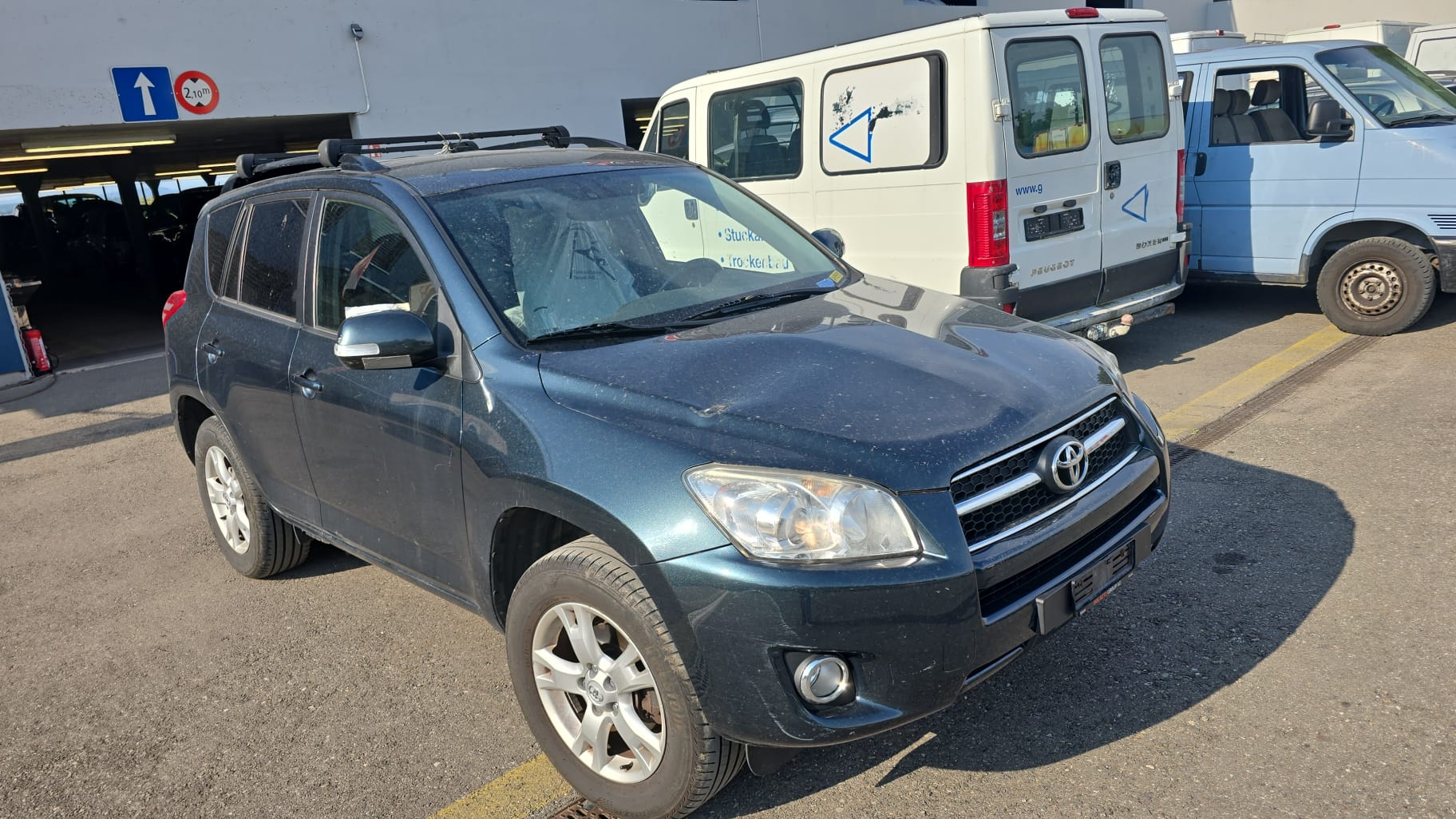 TOYOTA RAV-4 2.0 16V Linea Luna-image-0