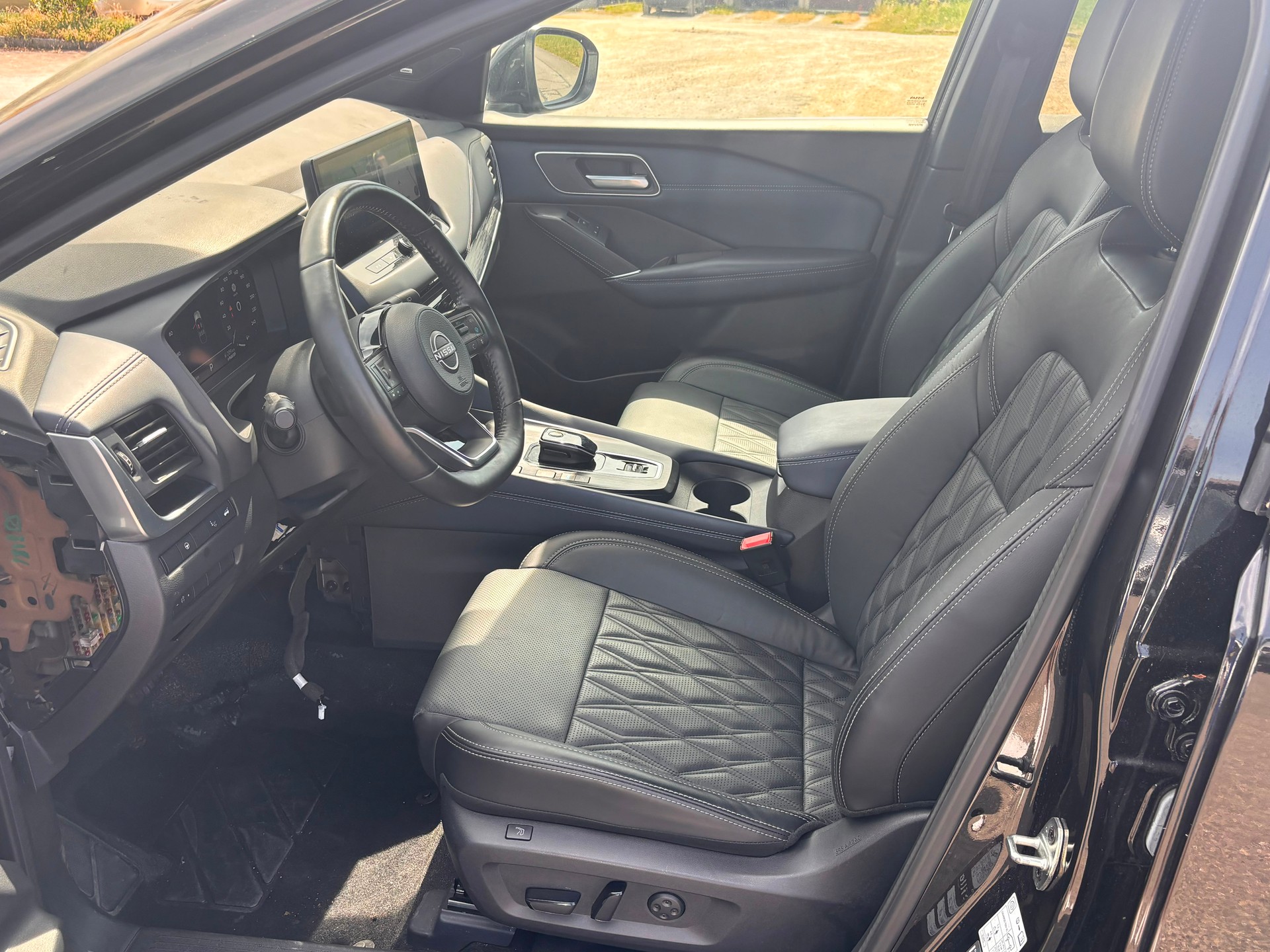 NISSAN Qashqai 1.3 DIG-T MHEV Tekna Xtronic-image-8