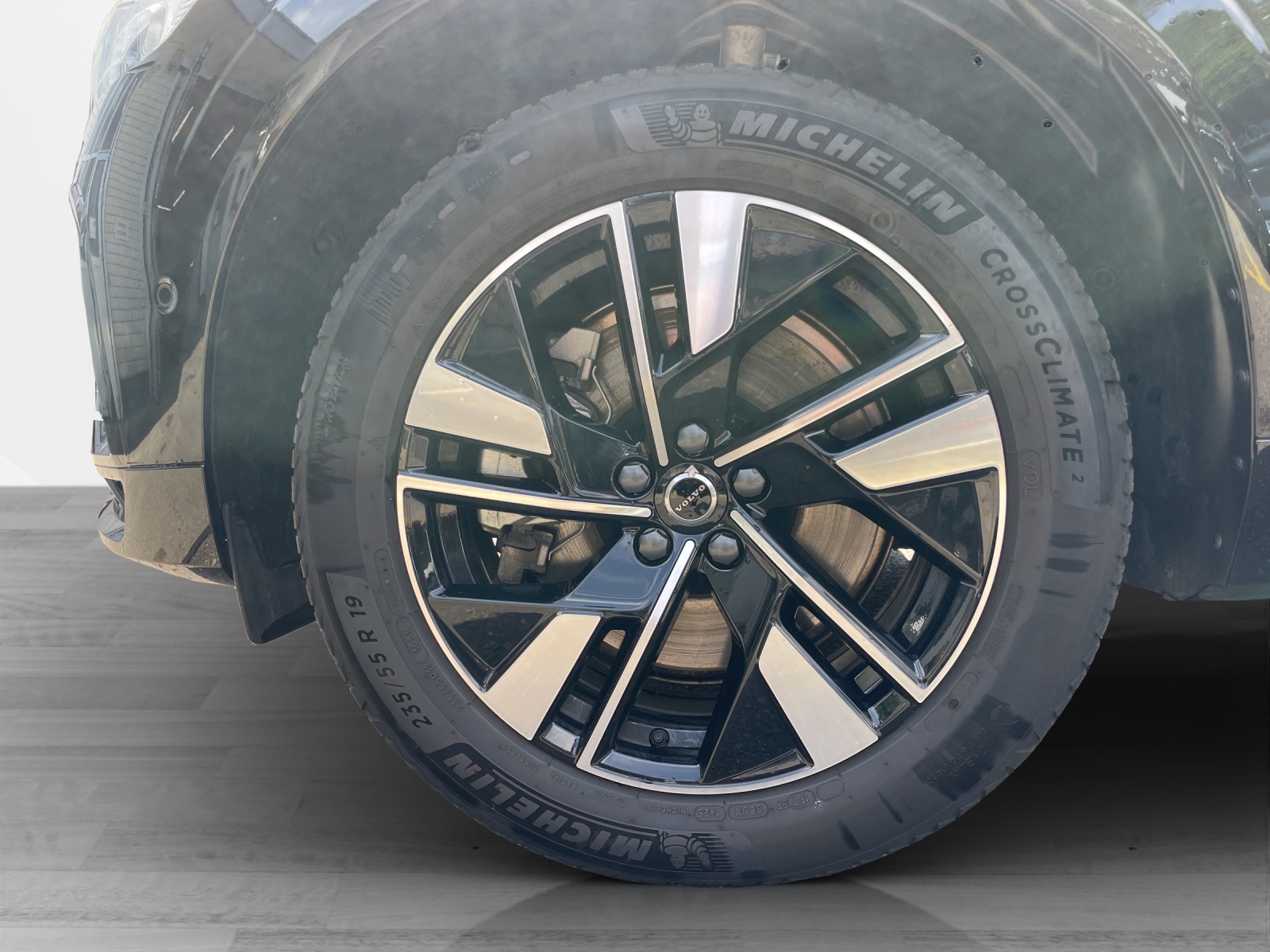 VOLVO XC60 2.0 T6 TE Plus Dark eAWD-image-8