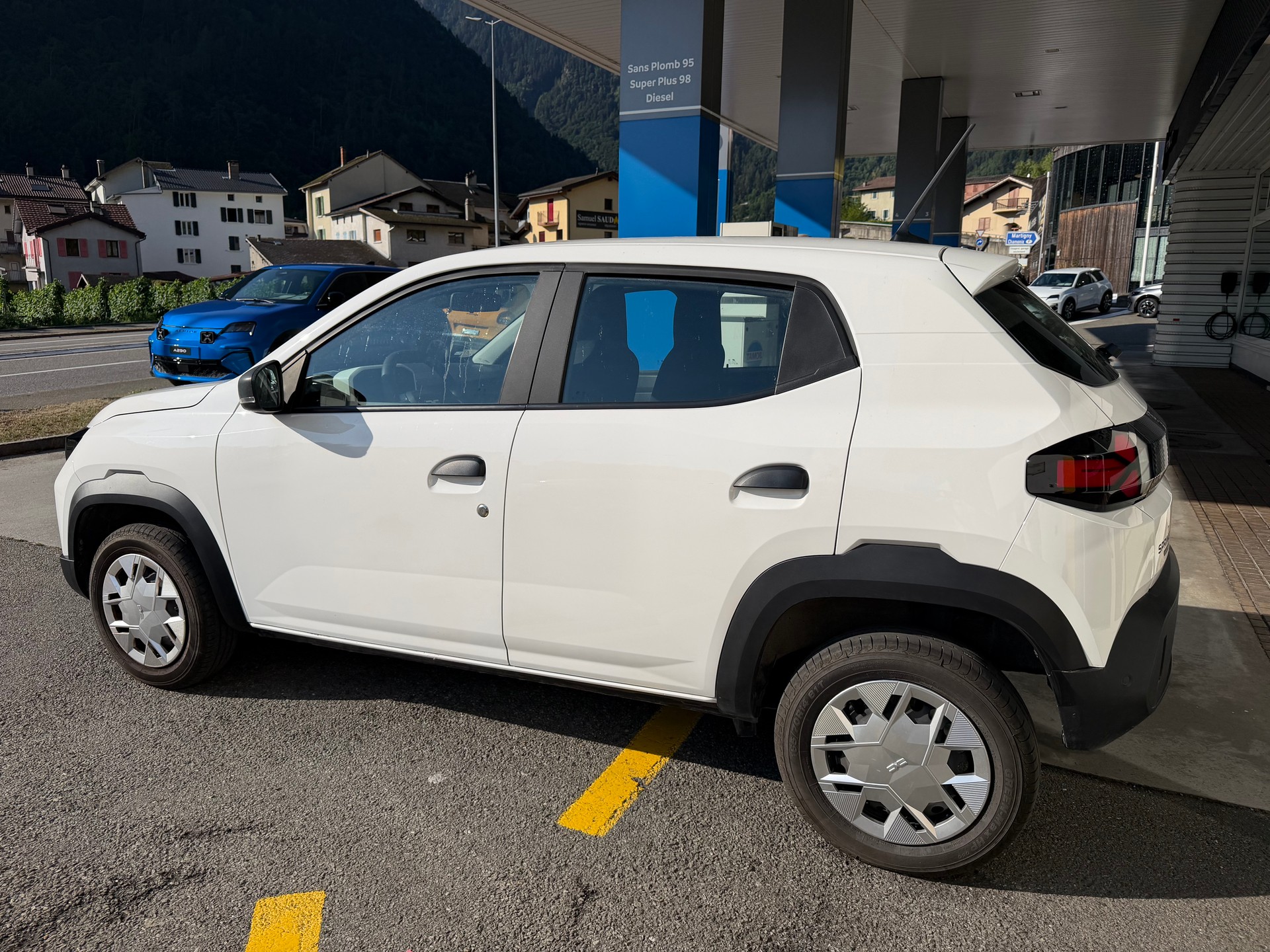 DACIA Spring 27 kWh Expression-image-1