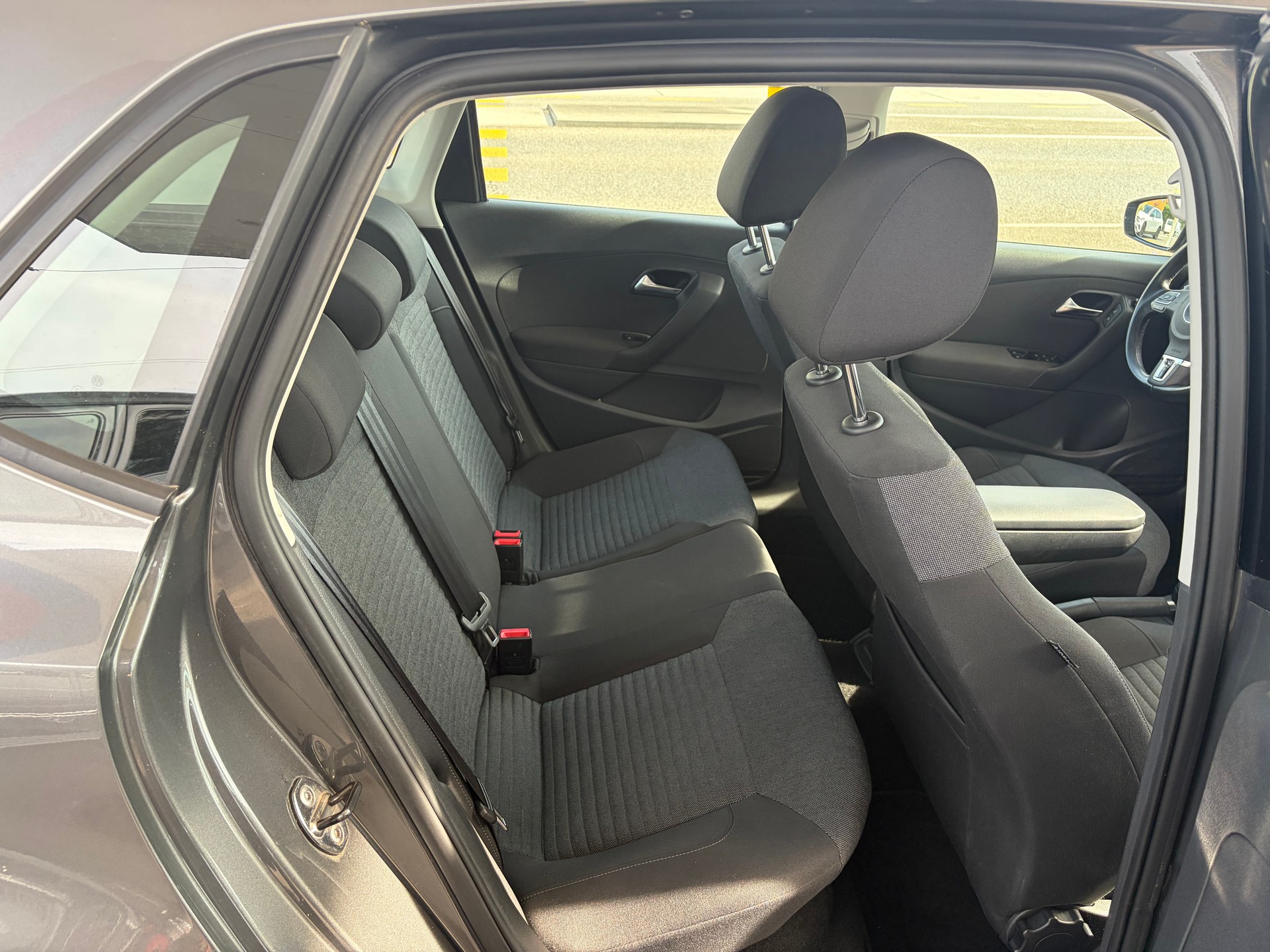 VW Polo 1.2 TSI Trendline DSG-image-9
