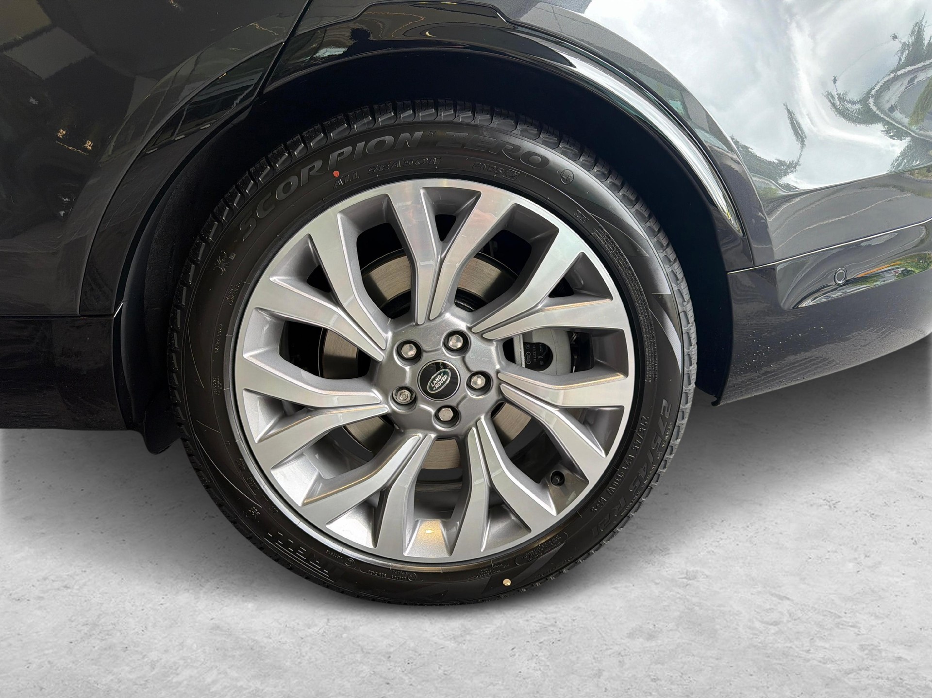 LAND ROVER Discovery 3.0 D I6 350 Gemini-image-11