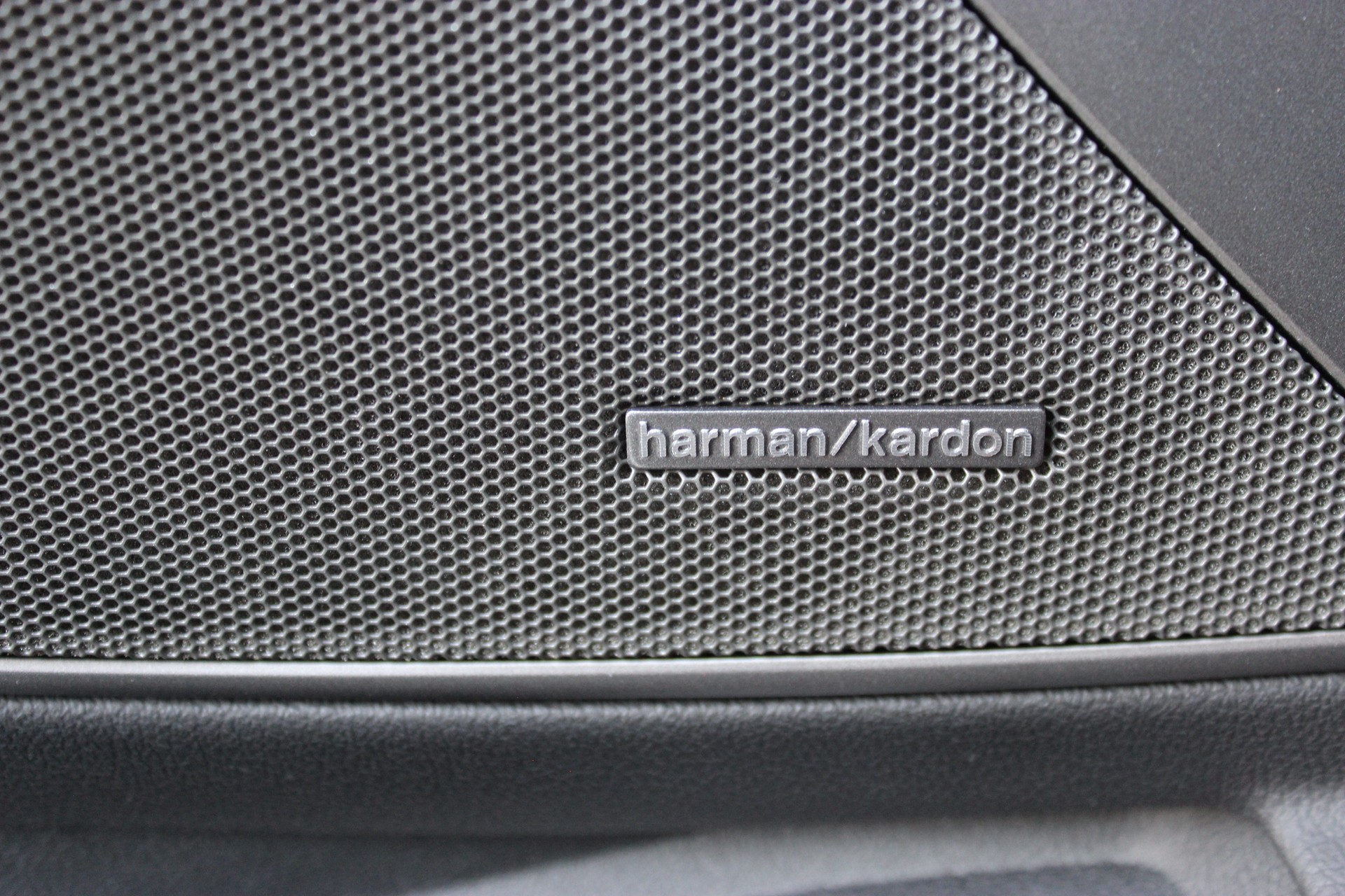 BMW M3 Competition *HECKANTRIEB*-image-19