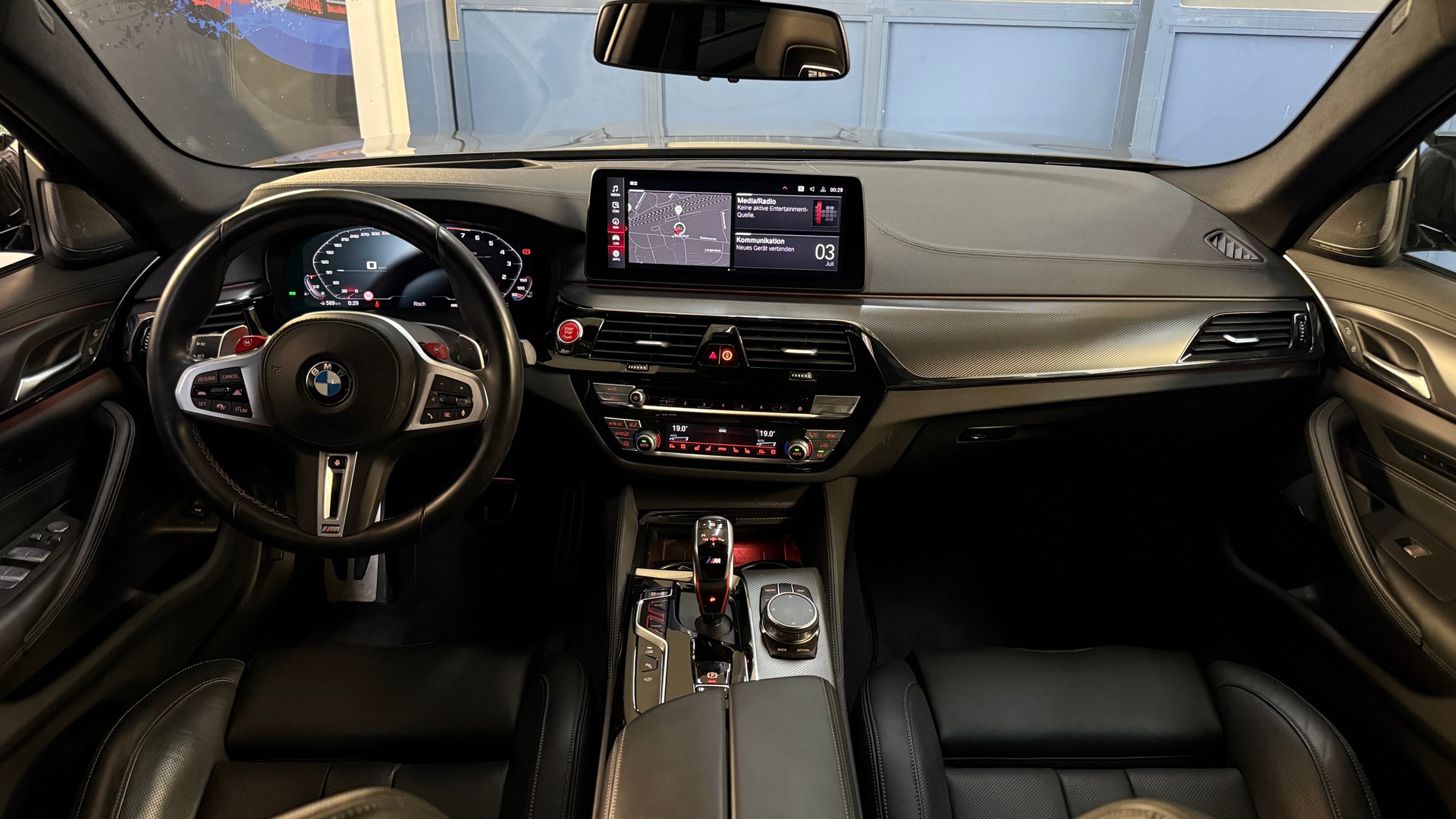 BMW M5 xDrive Competition Drivelogic *Gratis Service bis 100'000KM* *Garantie 24 Monate*-image-11