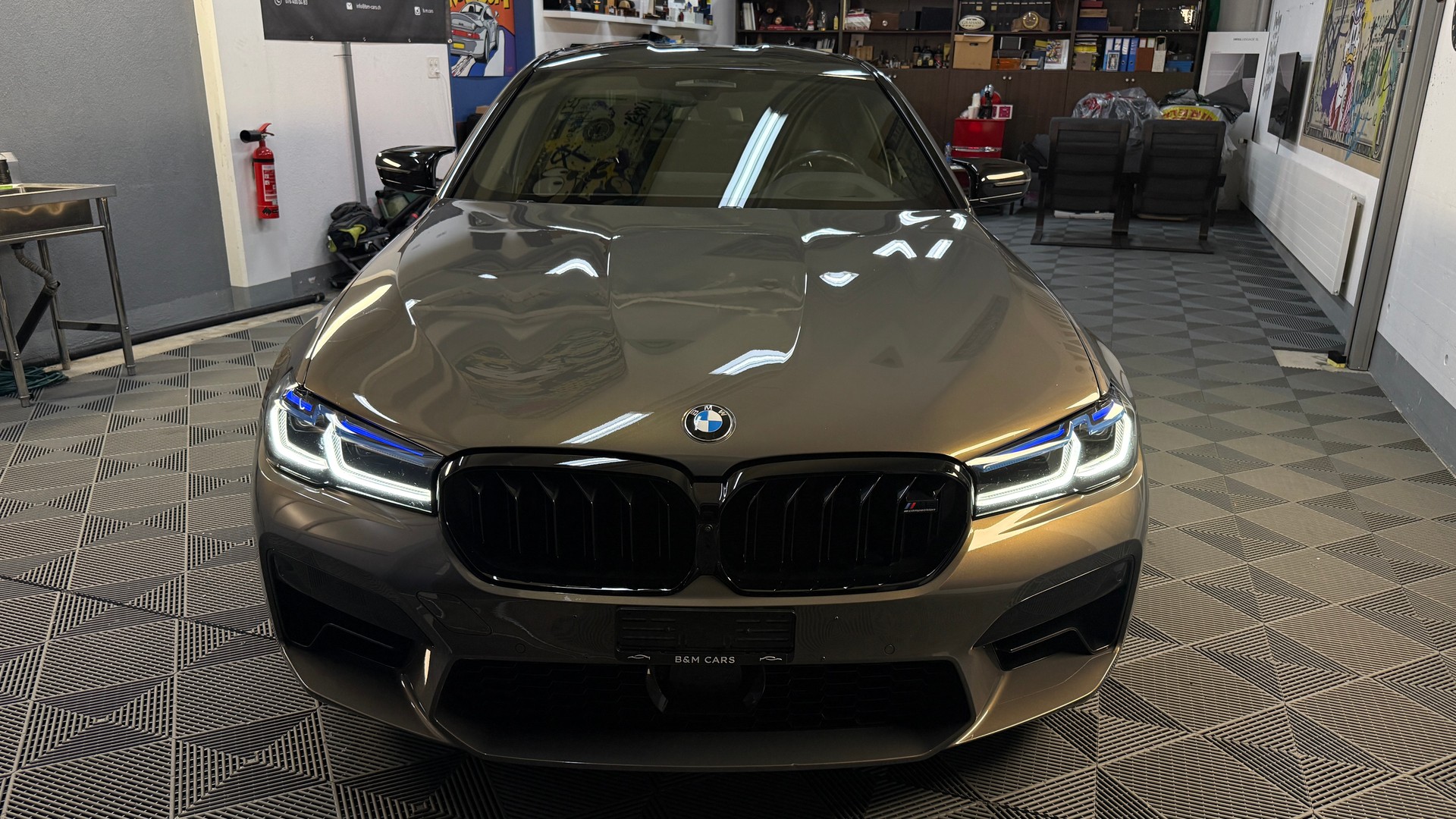 BMW M5 xDrive Competition Drivelogic *Gratis Service bis 100'000KM* *Garantie 24 Monate*-image-1