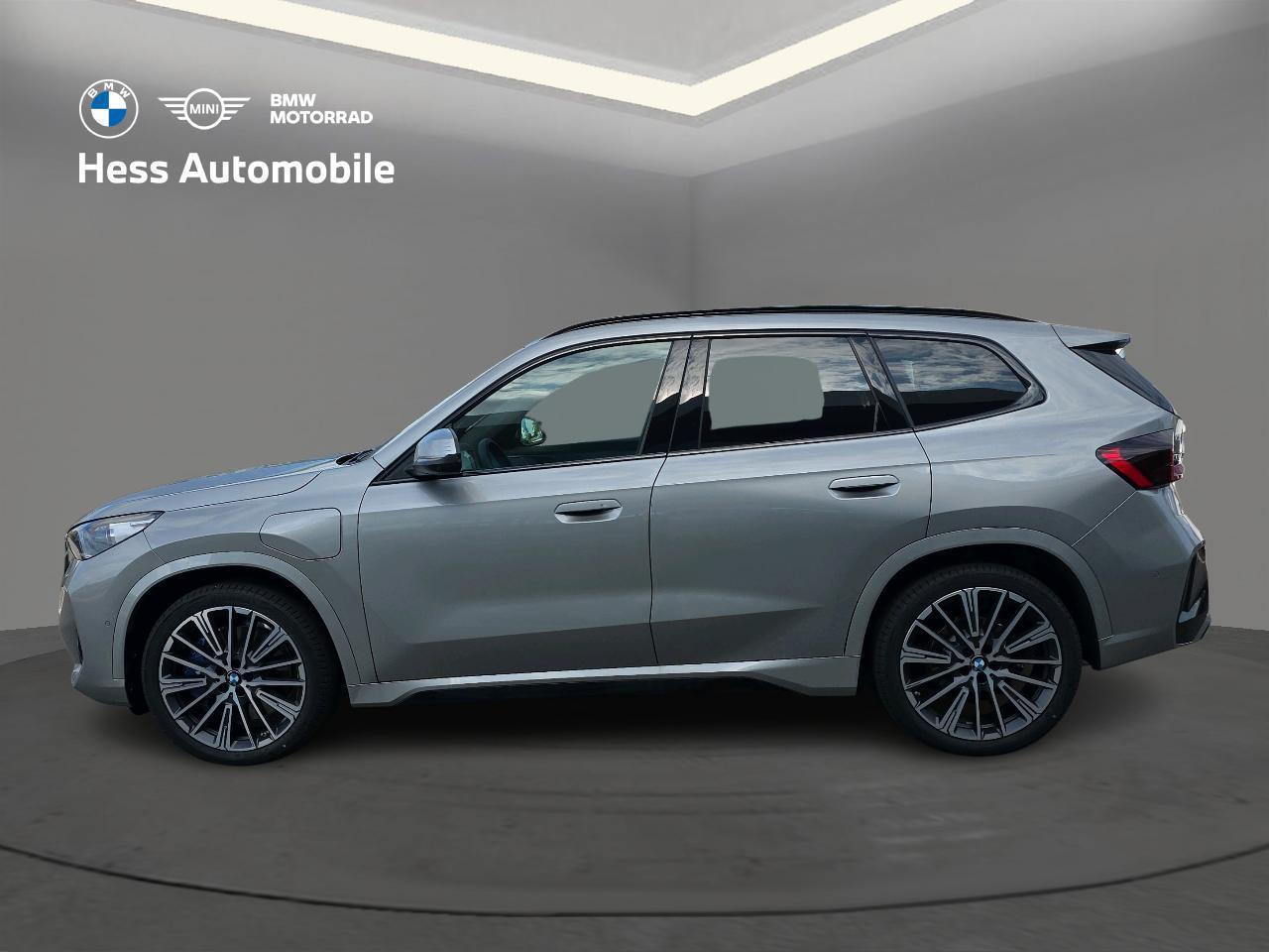 BMW X1 30e xDrive-image-2