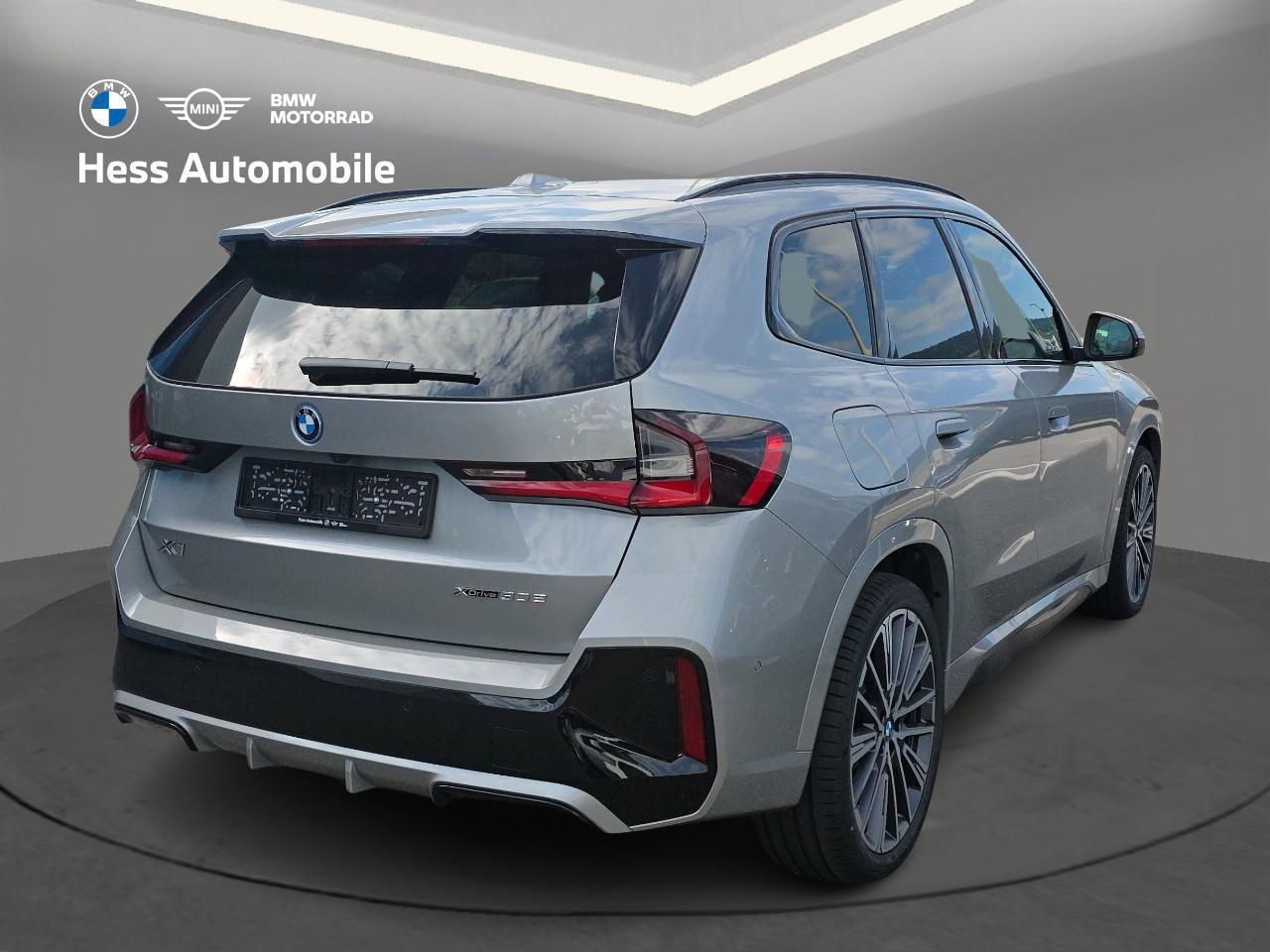 BMW X1 30e xDrive-image-1