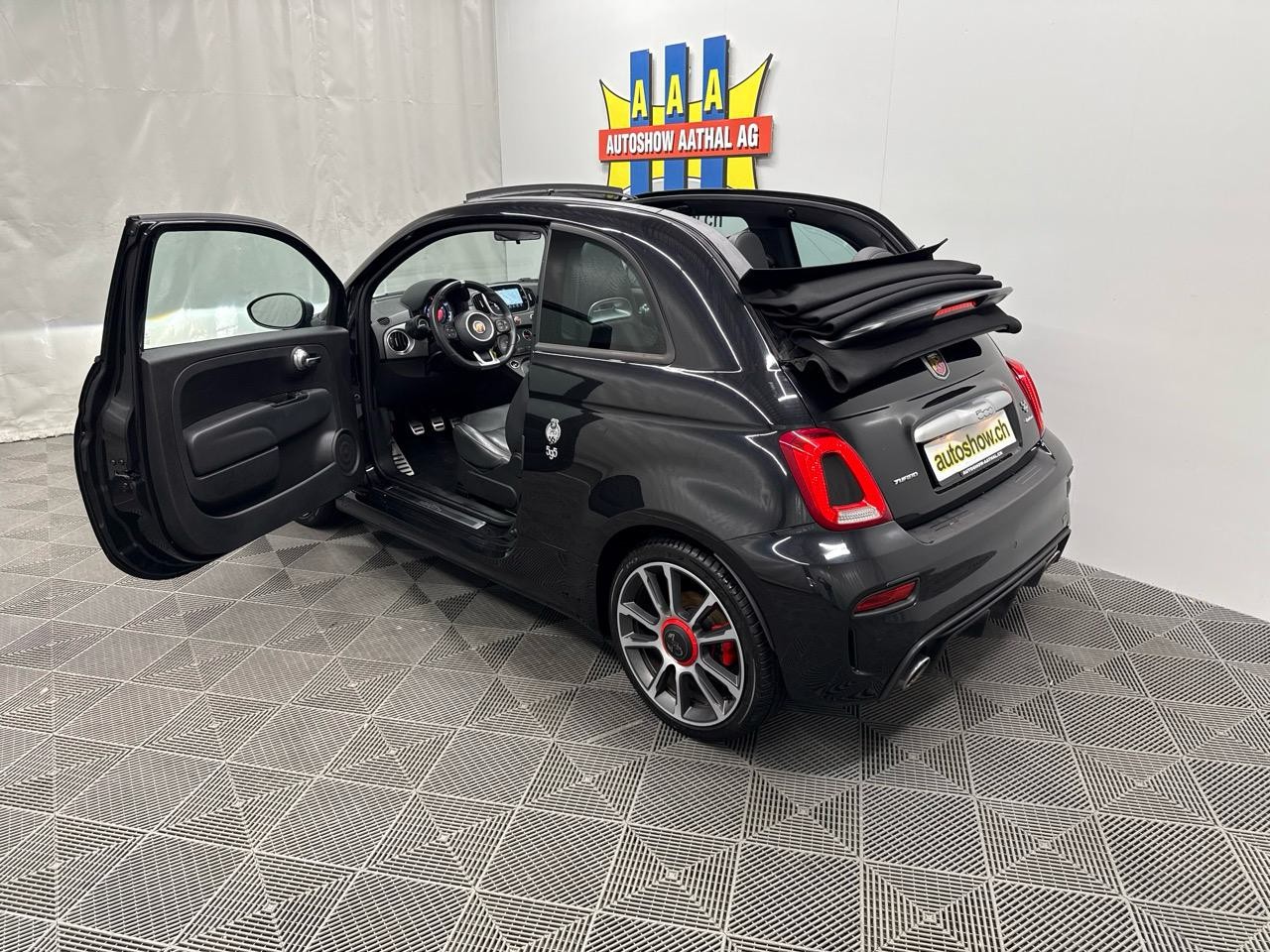 FIAT 595 1.4 16V Turbo Abarth Turismo-image-7