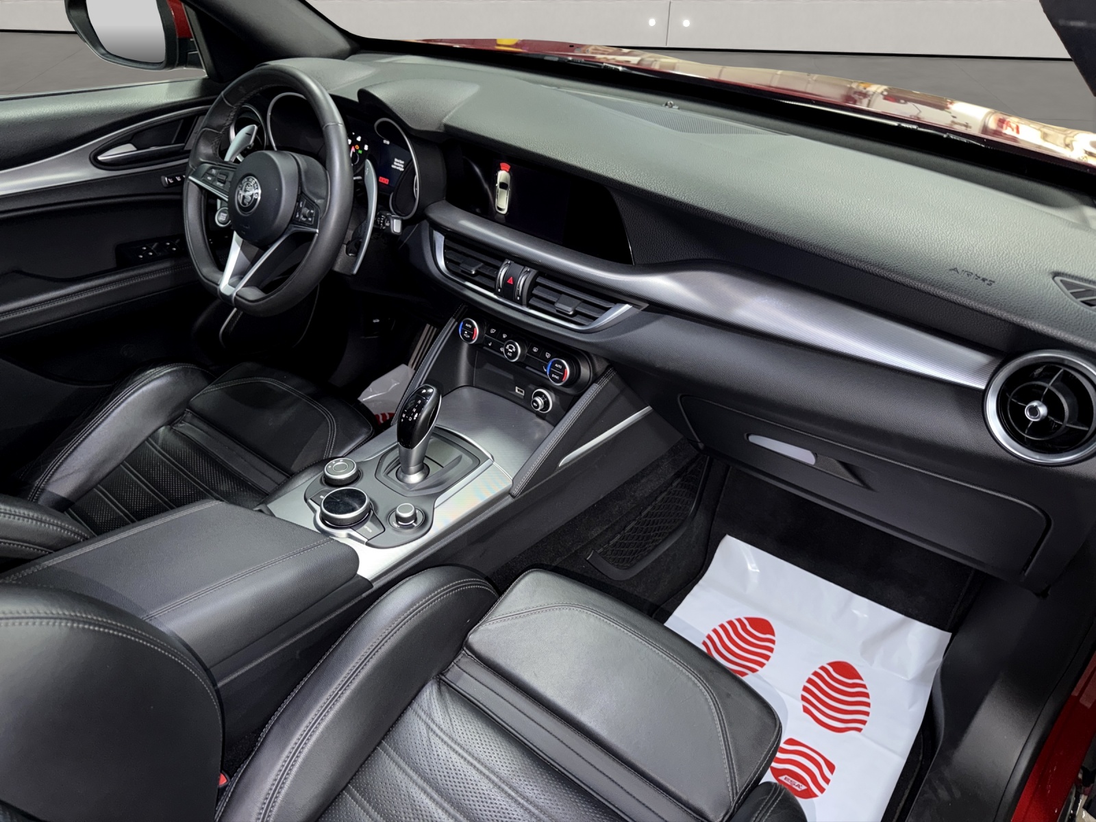ALFA ROMEO Stelvio 2.2 JTDM Super Q4 Automatic-image-12