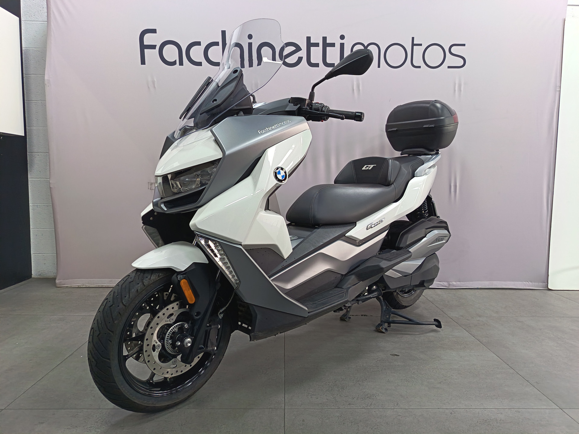 BMW C 400 GT-showroom-element-2