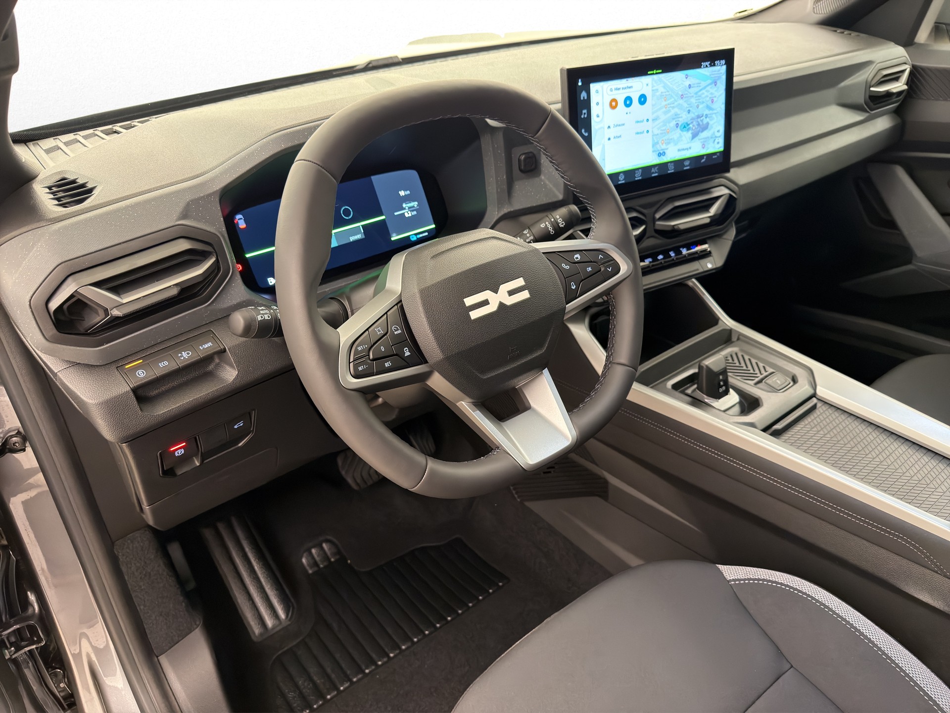 DACIA Bigster 1.8 Hybrid Journey-image-13