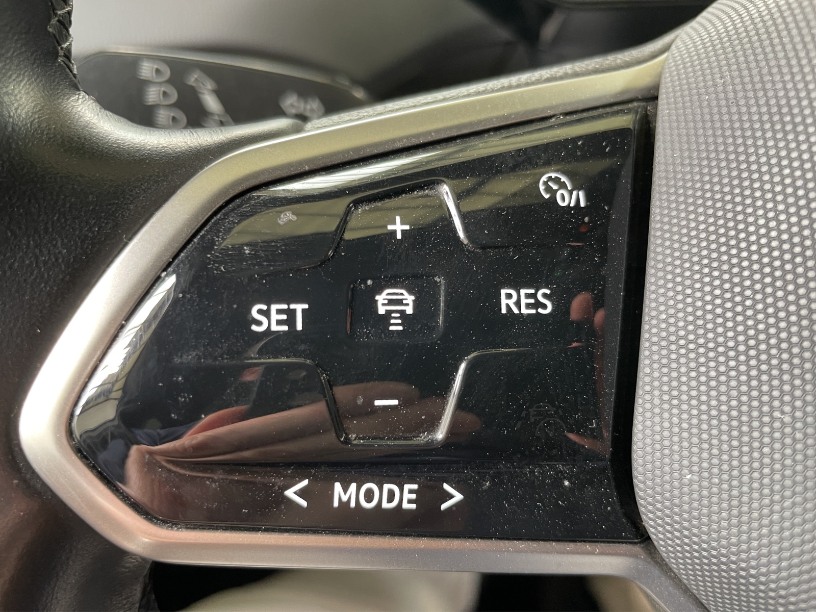 VW ID.4 Pro Performance 77 kWh 1ST-image-15