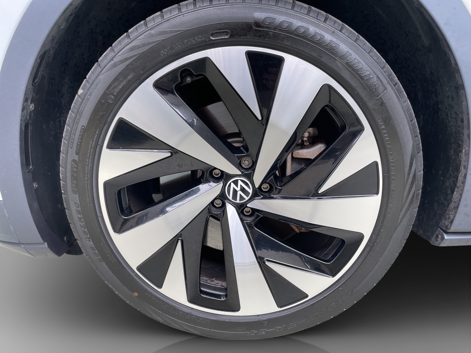 VW ID.4 Pro Performance 77 kWh 1ST-image-14