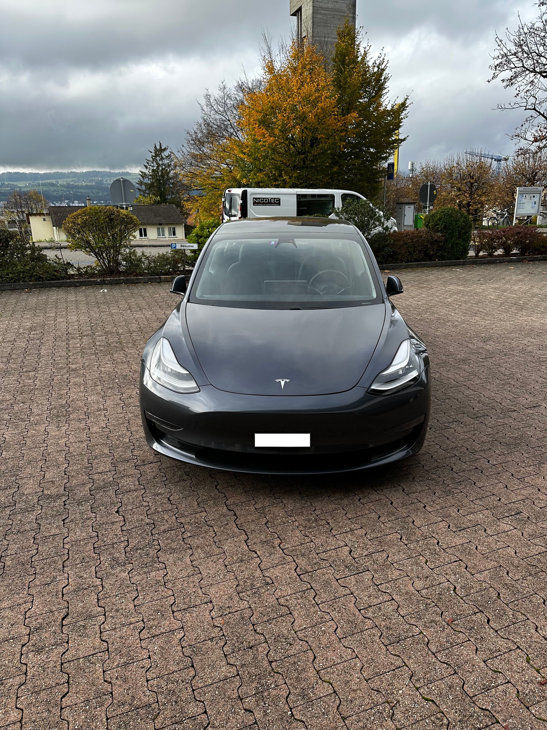 TESLA Long Range D-image-2