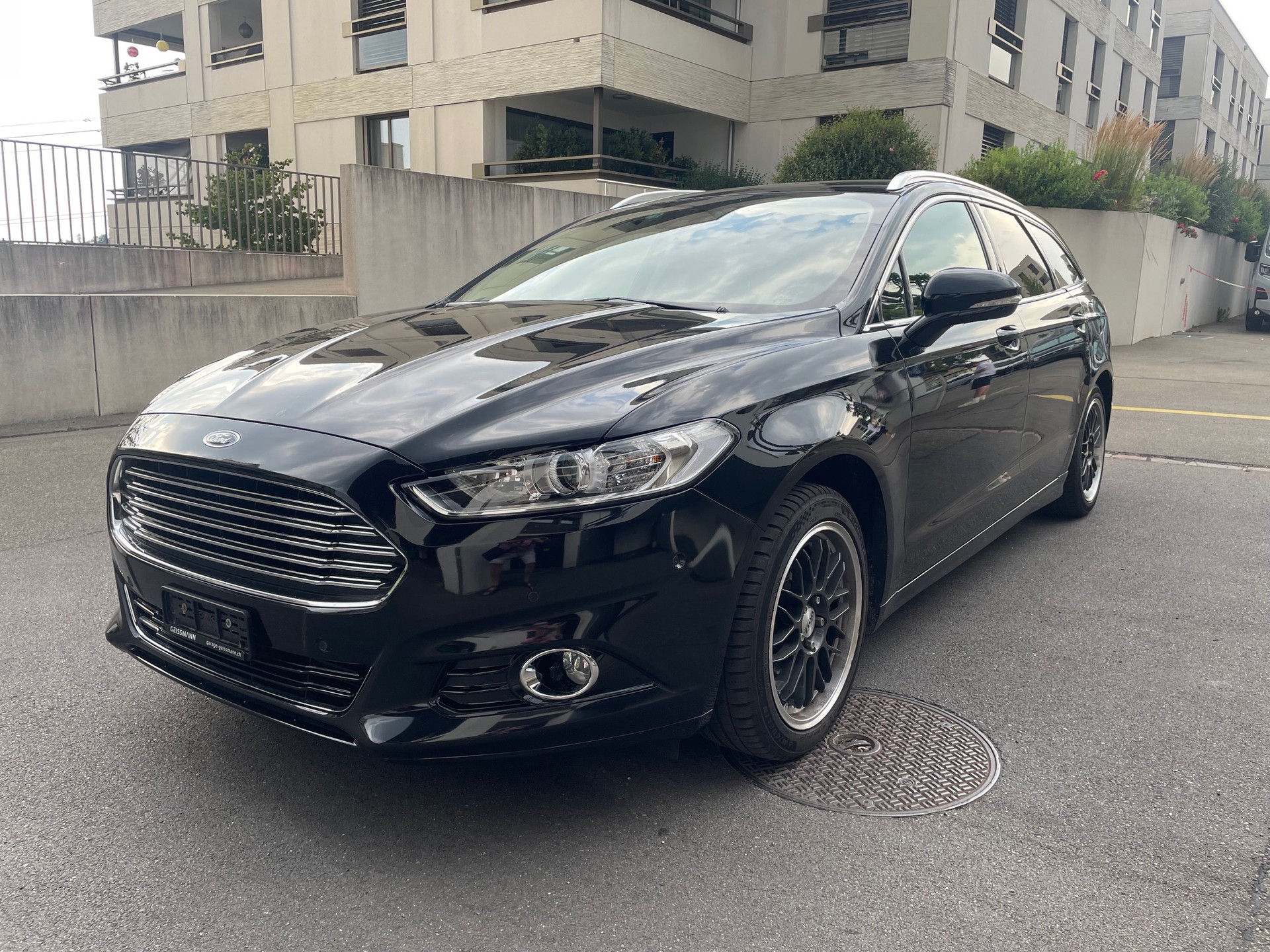 FORD Mondeo 2.0 TDCi Titanium, 150 PS, 6 Gang, *Klima-Aut., PDC v+h., Navigation, alle Service, (inkl. Zahnriemen Neu) MFK Neu-image-6
